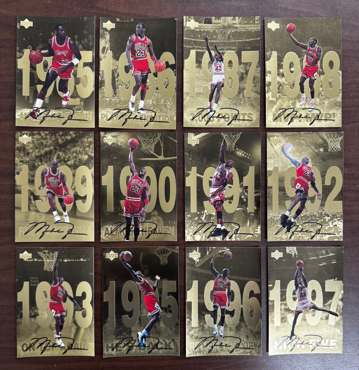1998-99 Upper Deck Gatorade Michael Jordan Gold Oversized Set (12)