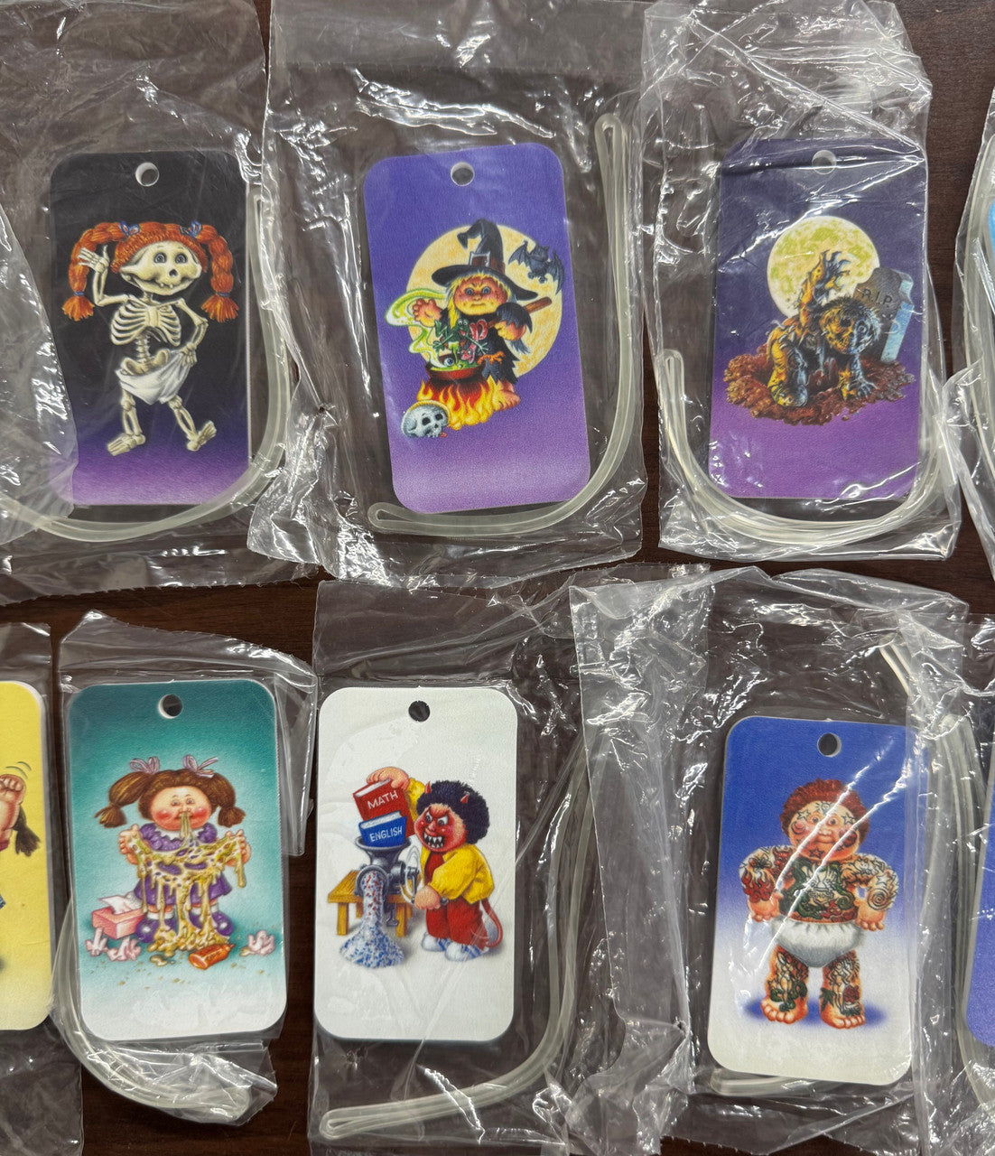 2021 Garbage Pail Kids Go On Vacation Luggage Tags (12) Complete Set Sealed
