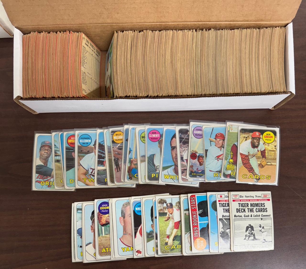 1969 Topps Baseball Near Complete Set (647/664) VG