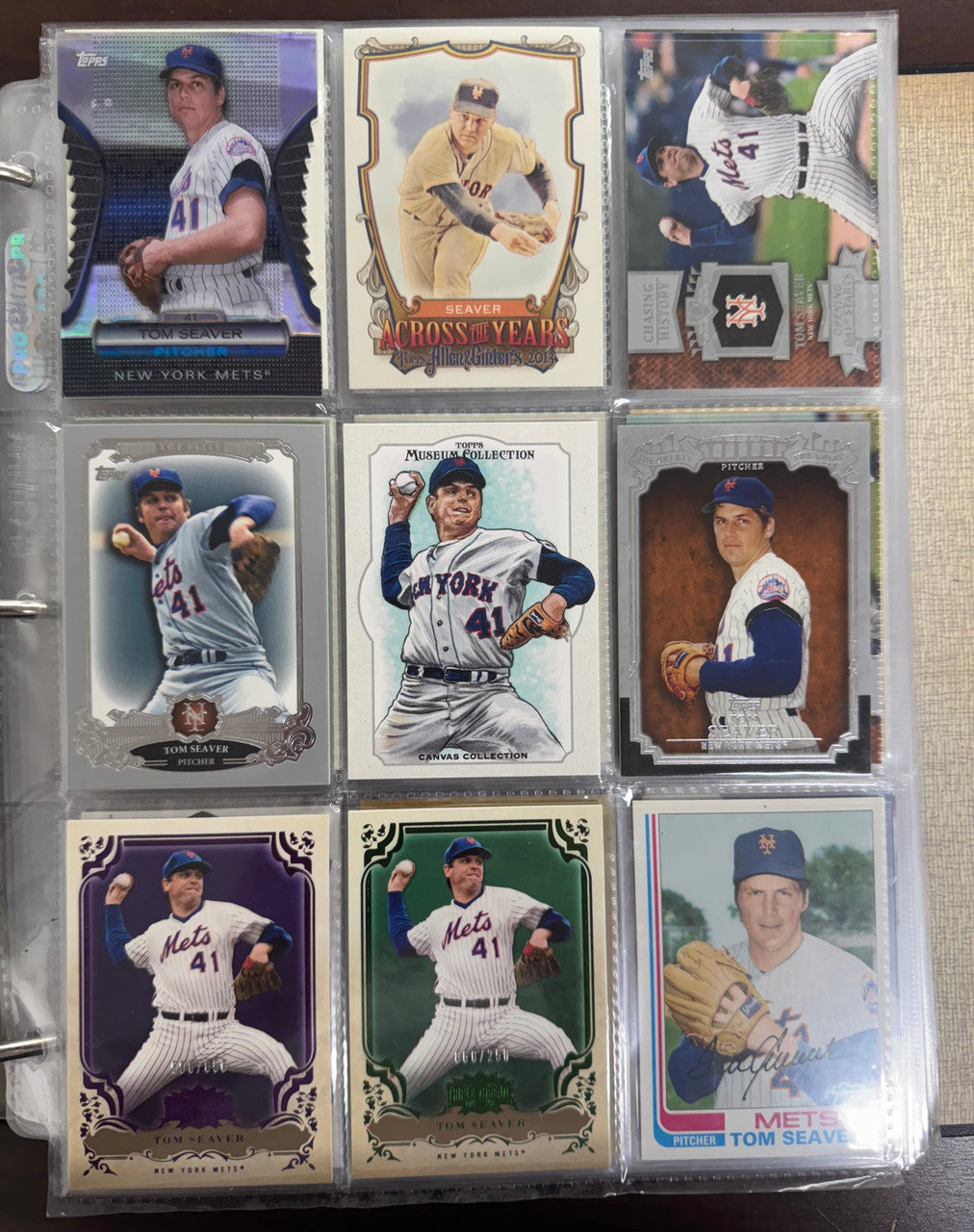 Tom Seaver Topps/Panini/Donruss Binder Lot of 452 Cards