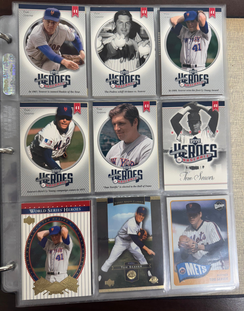 Tom Seaver Topps/Panini/Donruss Binder Lot of 452 Cards