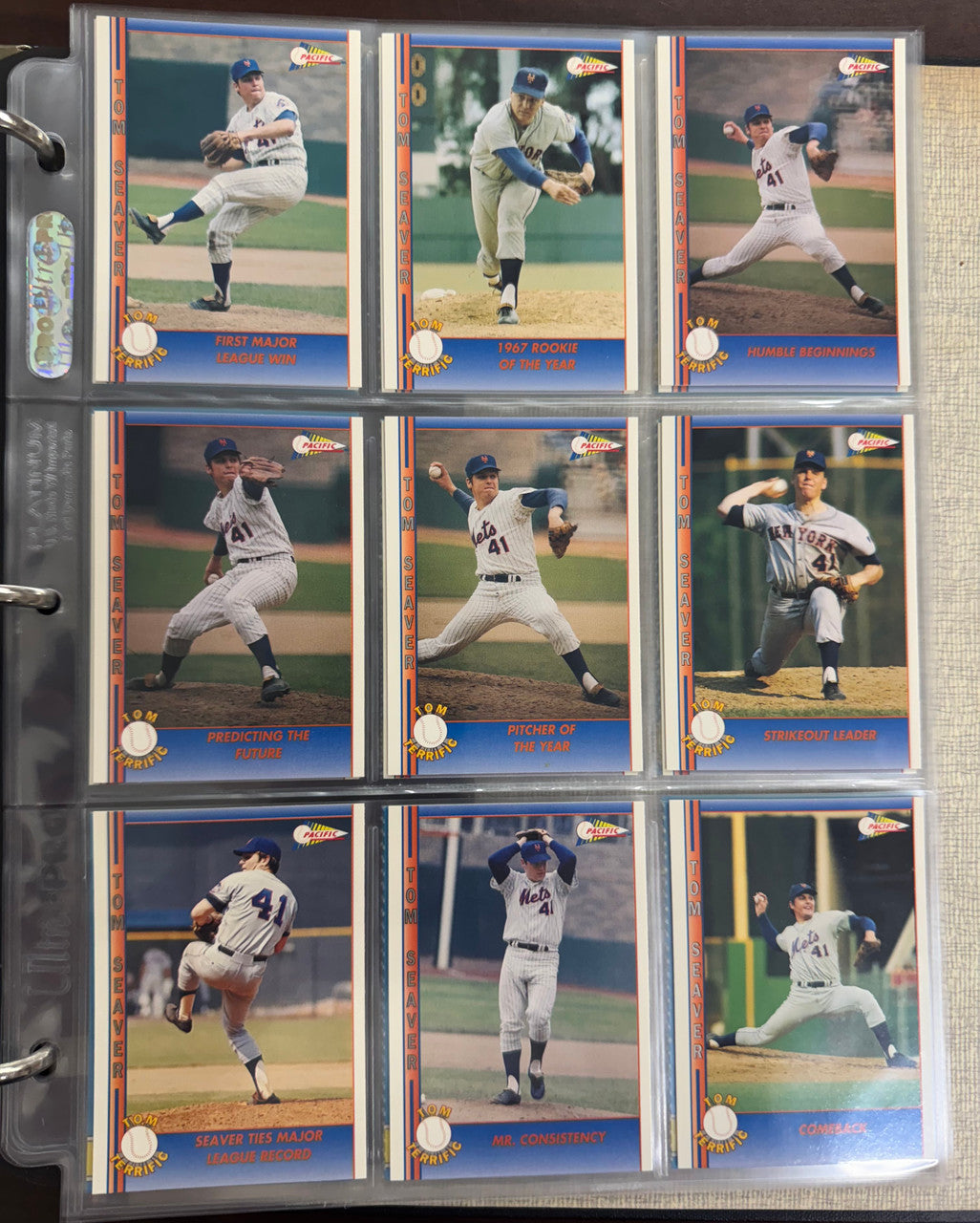 Tom Seaver Topps/Panini/Donruss Binder Lot of 452 Cards