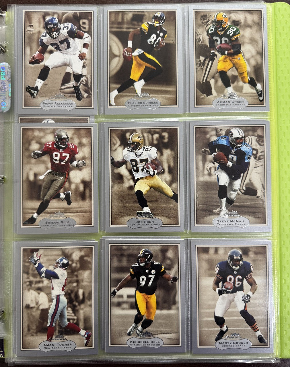 2003 Fleer Showcase Football Complete Base Set (90)