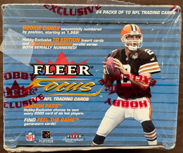 2000 Fleer Focus Football Hobby Box Factory Sealed