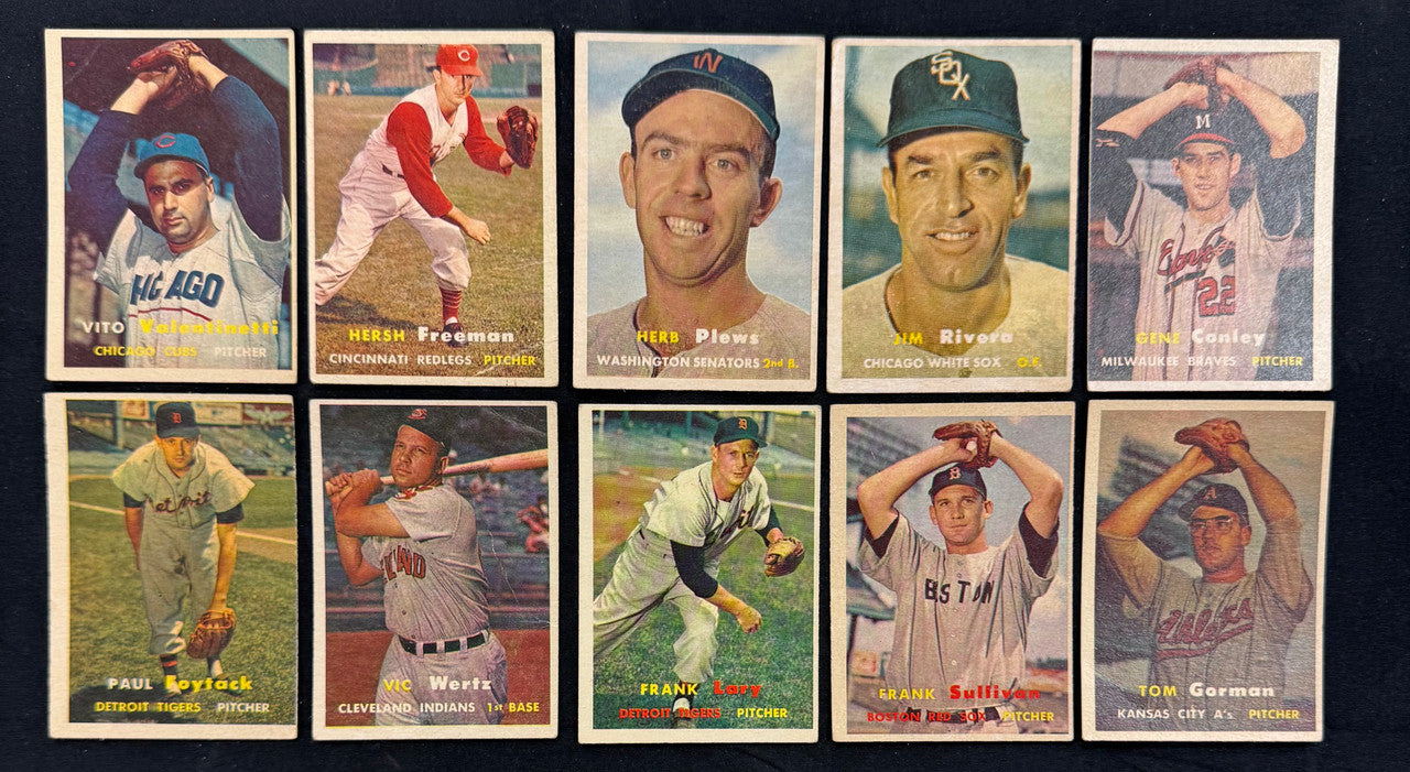 1957 Topps Baseball Lot Of 22 G/VG (Creases)