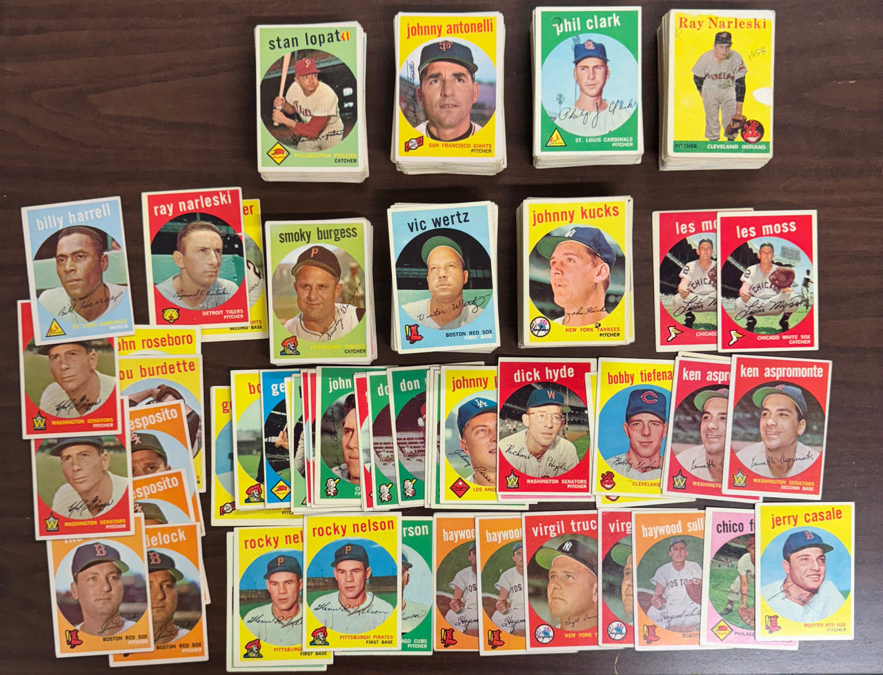 1959 Topps Baseball Lot Of 372 Low Grade w/ Punch Holes Writing Duplicates