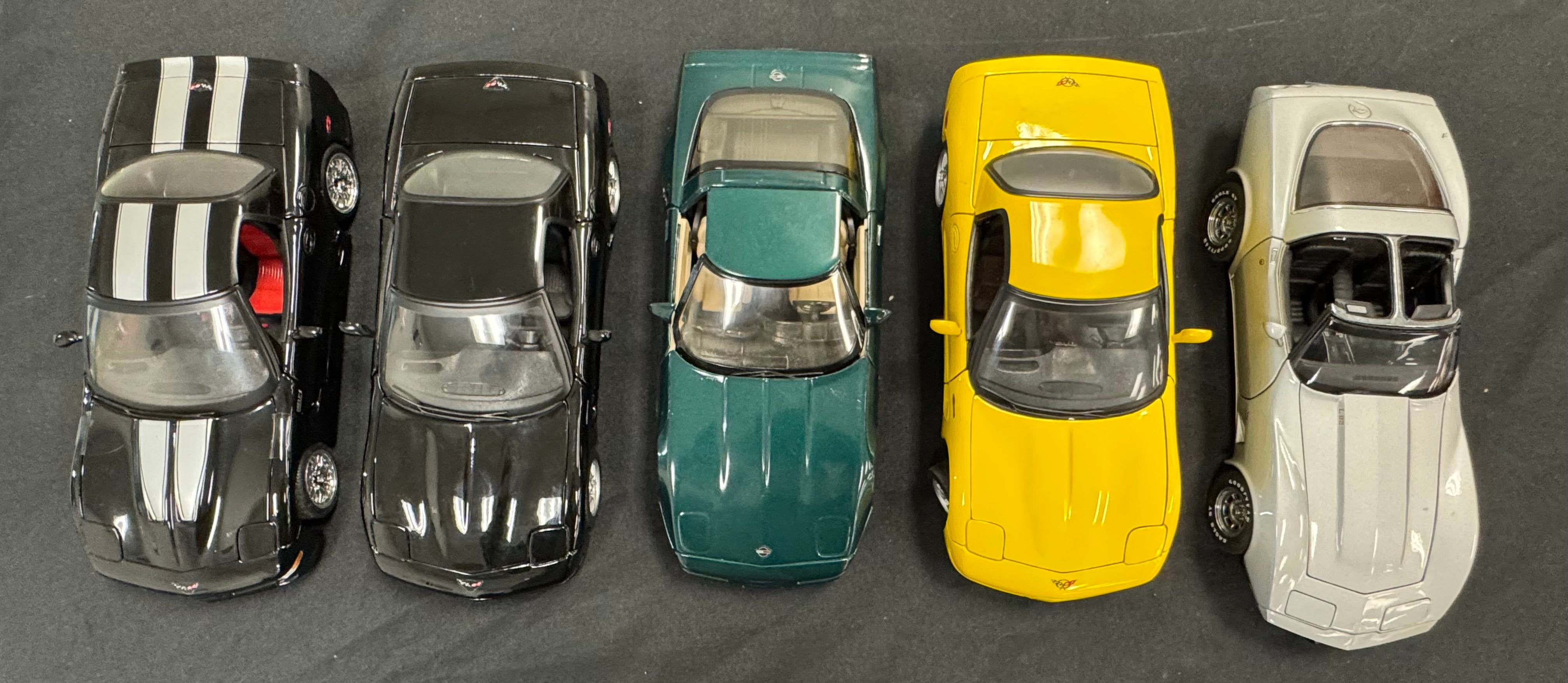 Maisto Chevrolet Corvette 1/18 Diecast Car Lot READ