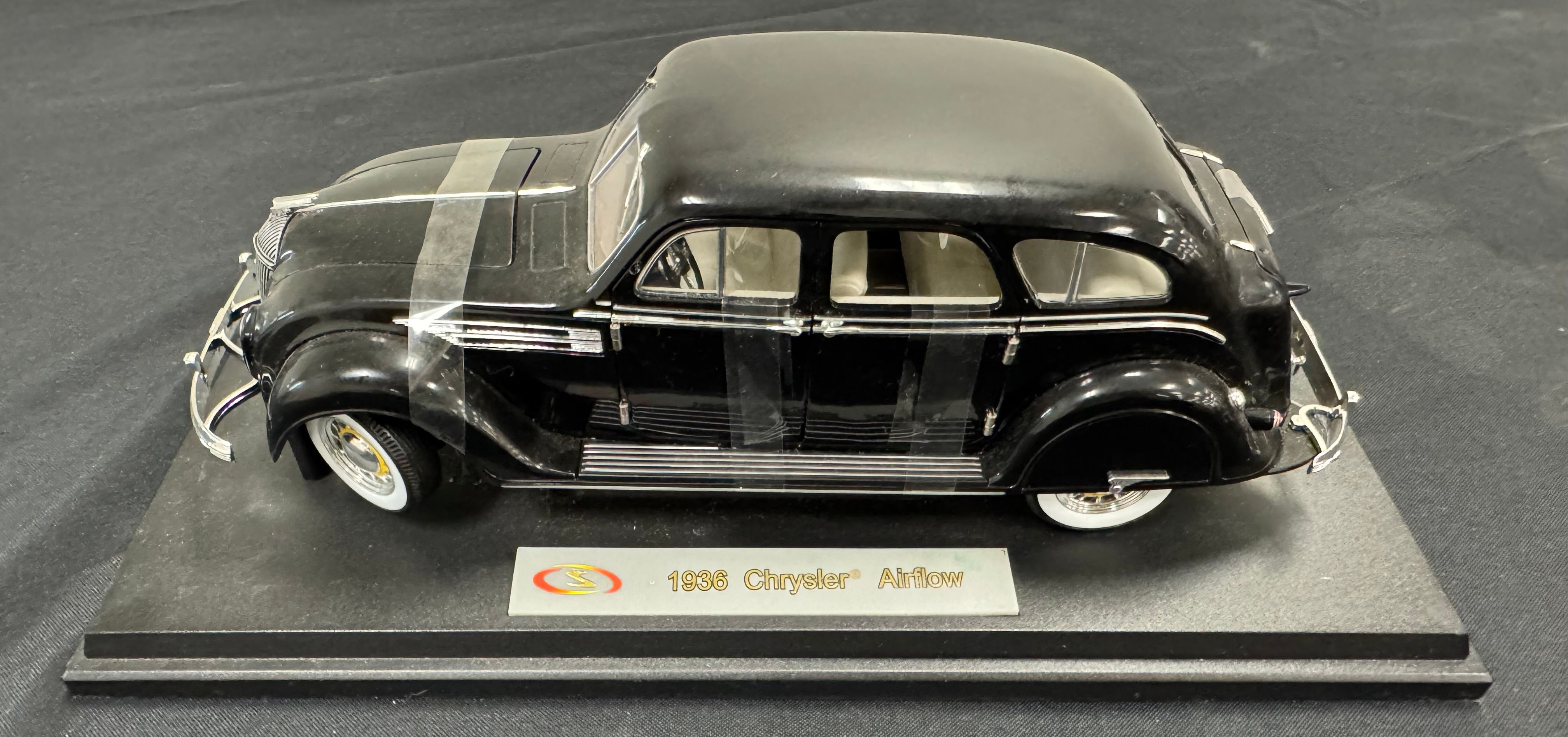 Signature Classic/Vintage 1/18 Diecast Car Lot READ