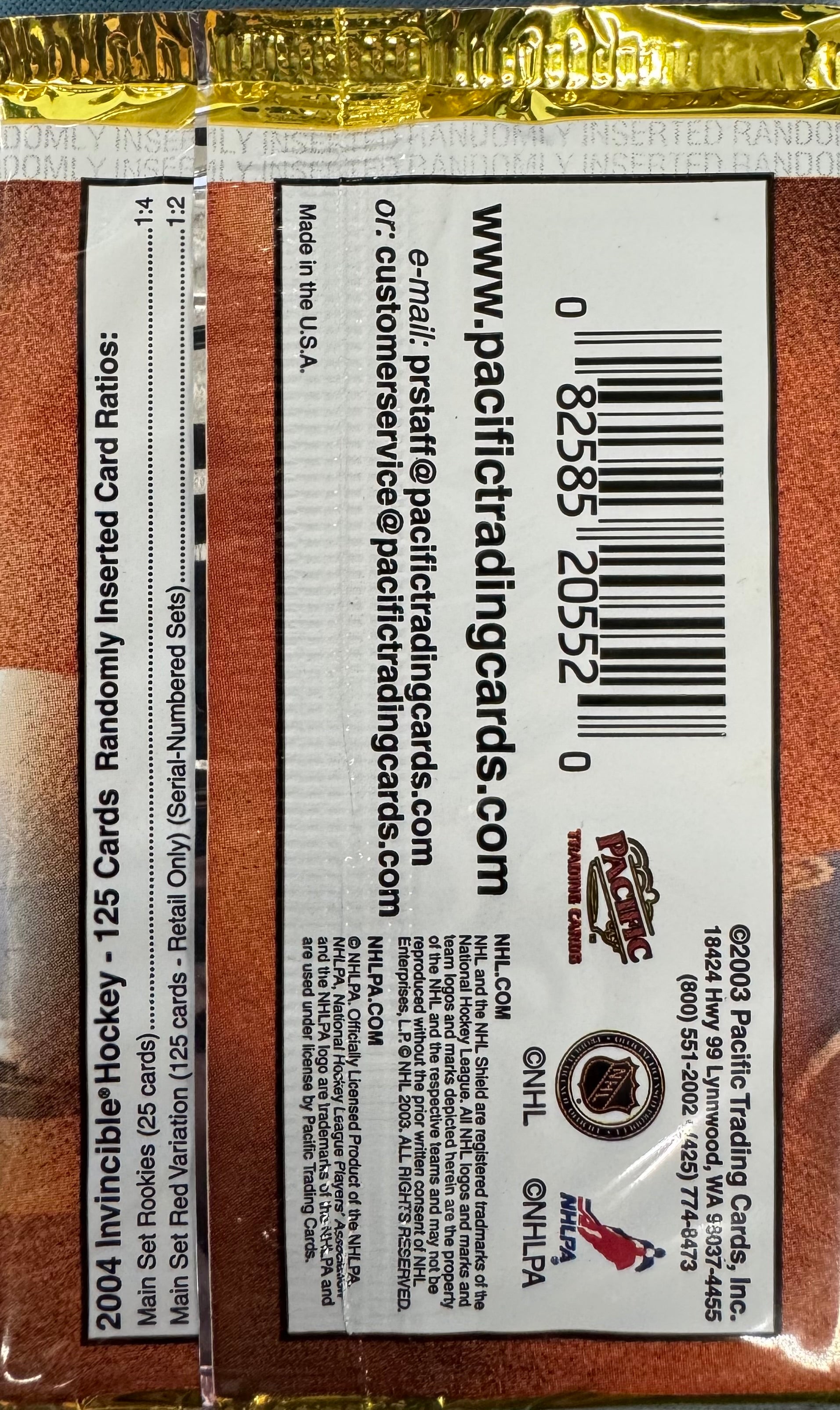2004 Pacific Invincible Hockey Retail Pack