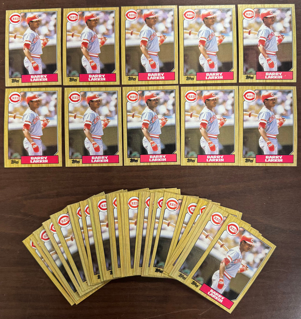 1987 Topps Barry Larkin RC #648 - Lot of 45 EX-NM