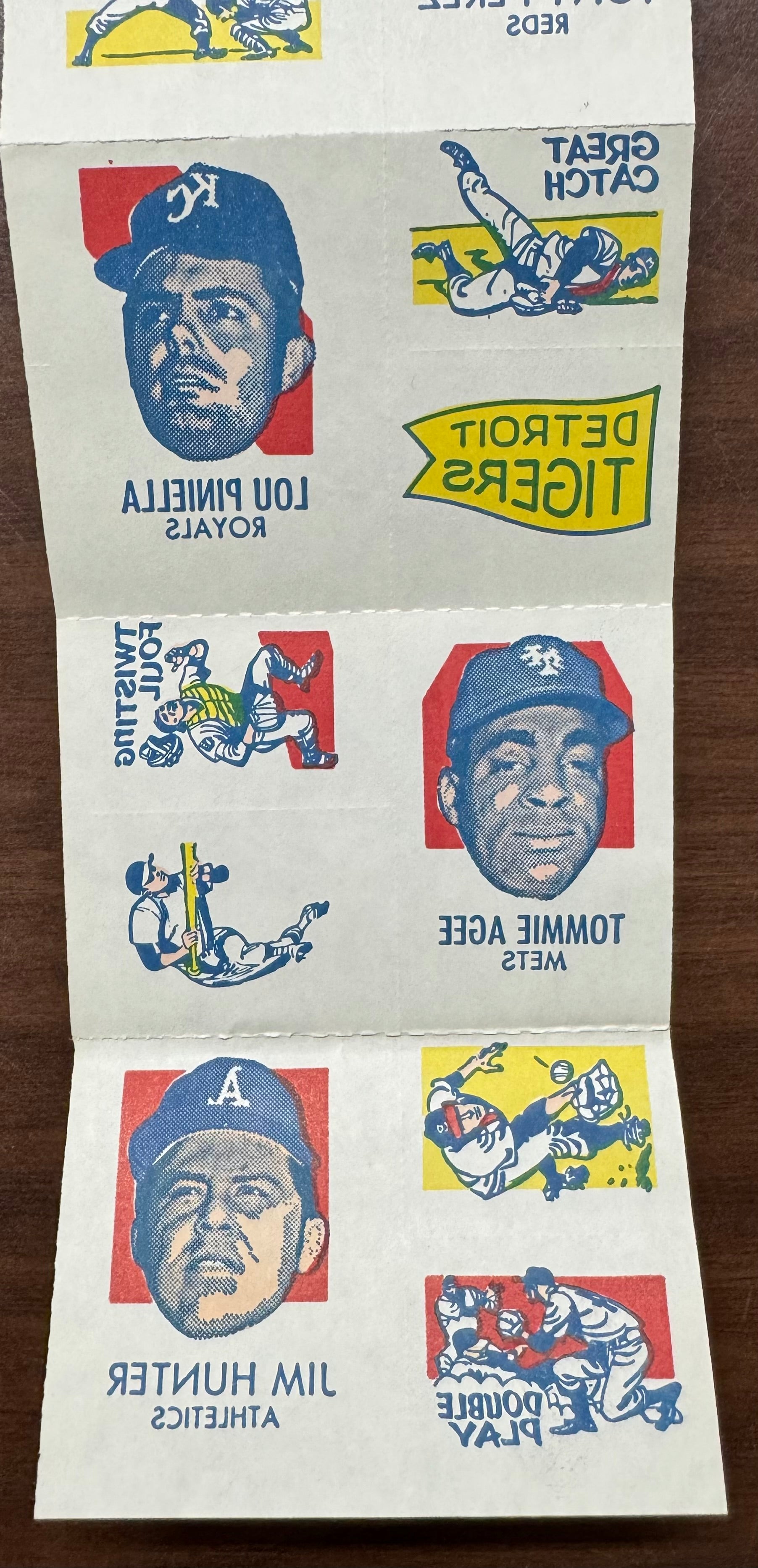 1971 Topps Baseball Tattoos Full Panel #9 W/ Hank Aaron NM