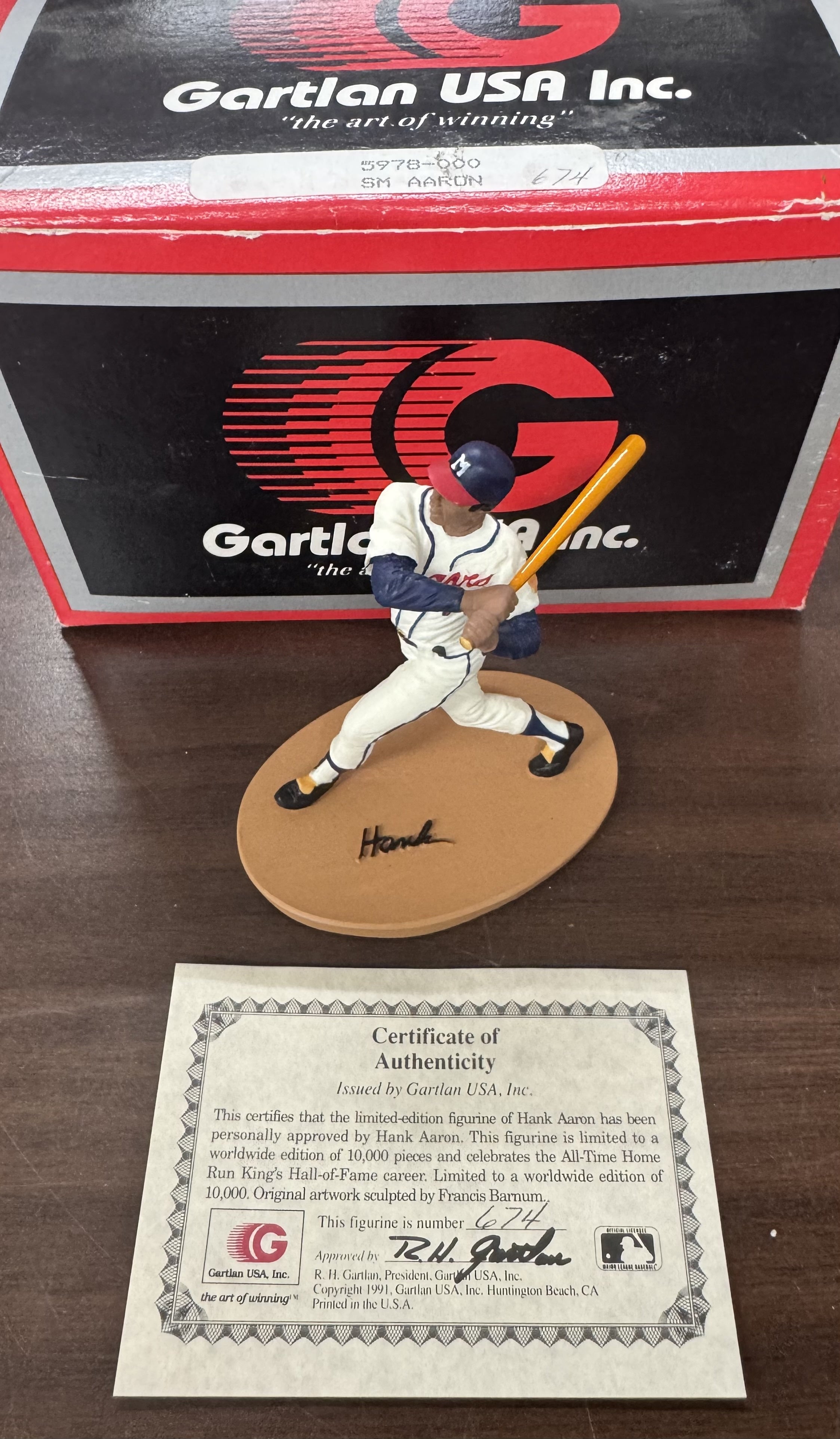 1991 Gartlan Hank Aaron "The Hammer" Small Numbered Limited Edition Figure