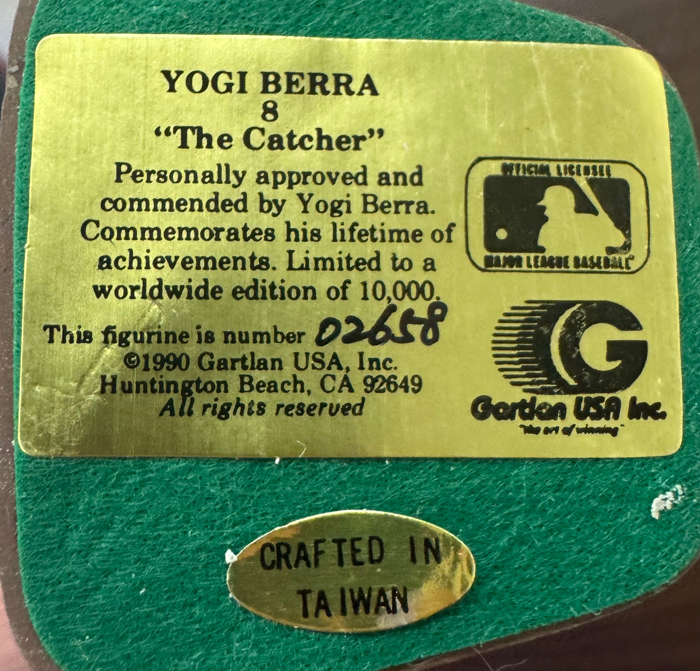 1990 Gartlan Yogi Berra "The Catcher" Small Numbered Limited Edition Figure