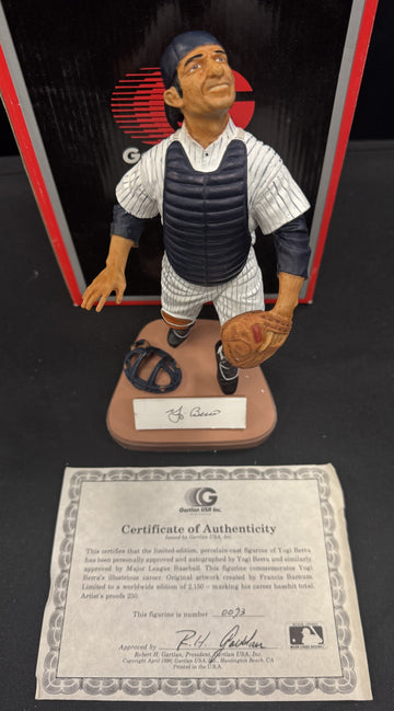 1990 Gartlan Yogi Berra Signed Autograph Numbered Limited Edition Figurine