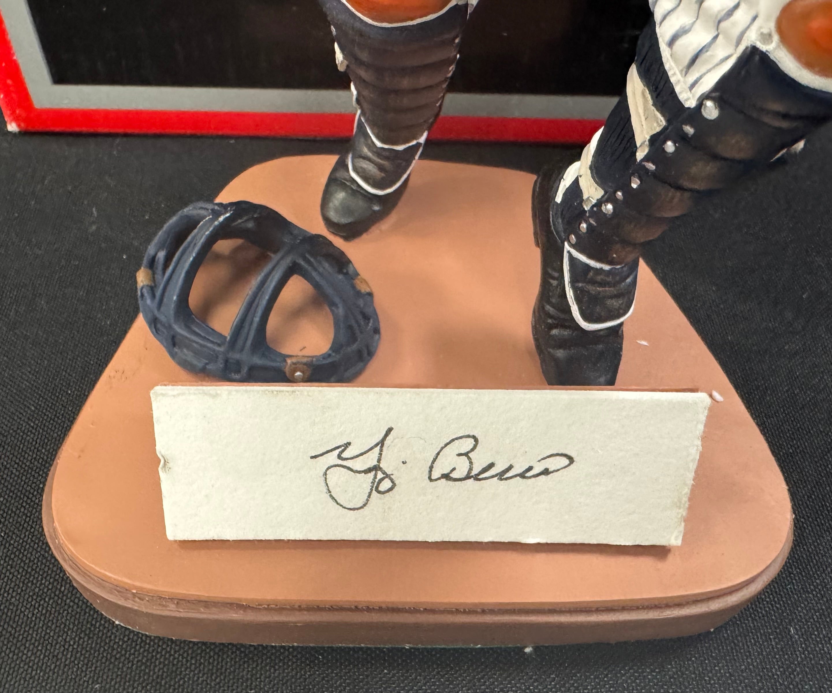 1990 Gartlan Yogi Berra Signed Autograph Numbered Limited Edition Figurine