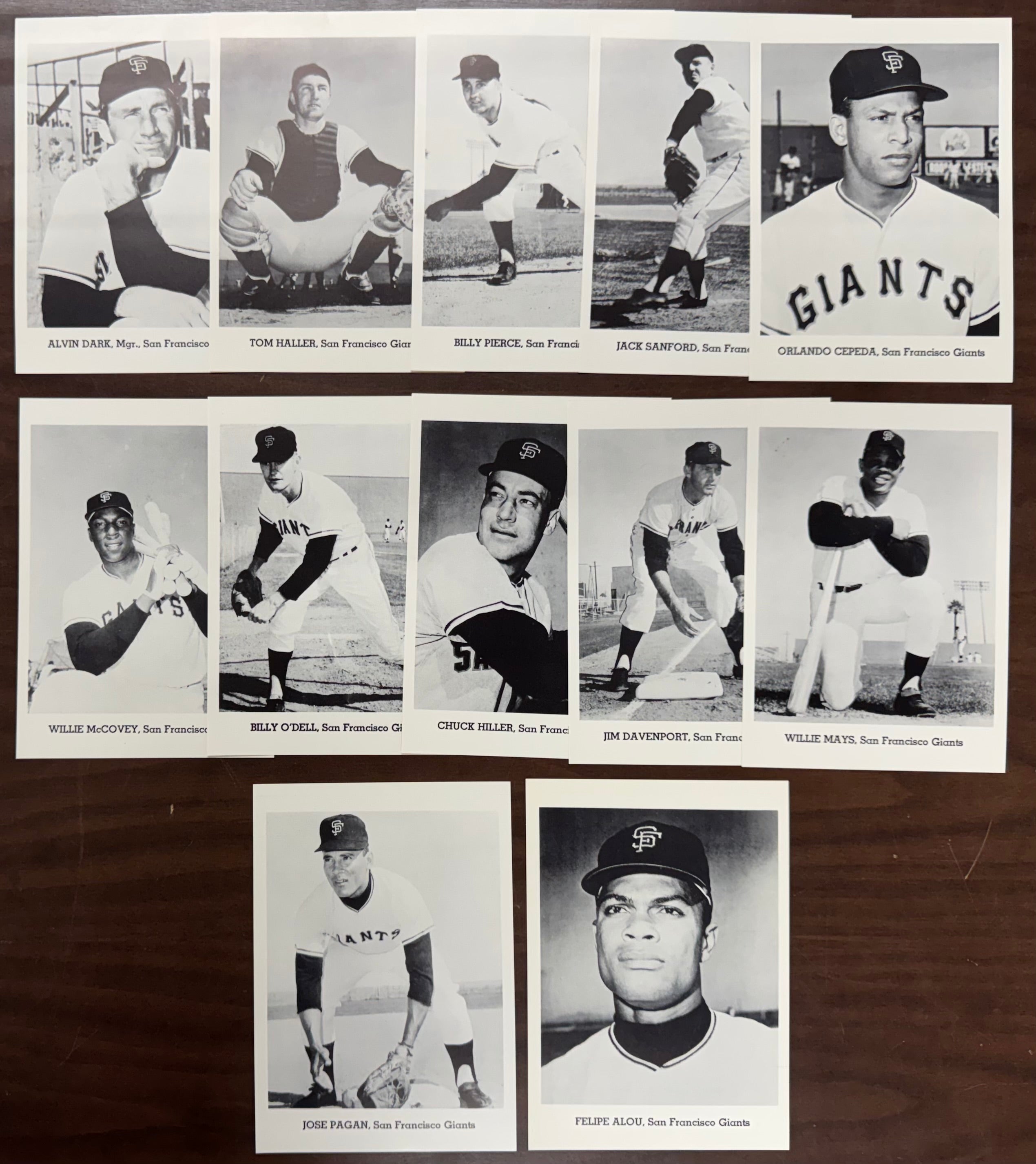 1963 Jay Publishing San Fransisco Giants Photo Pack Set W/ Envelope