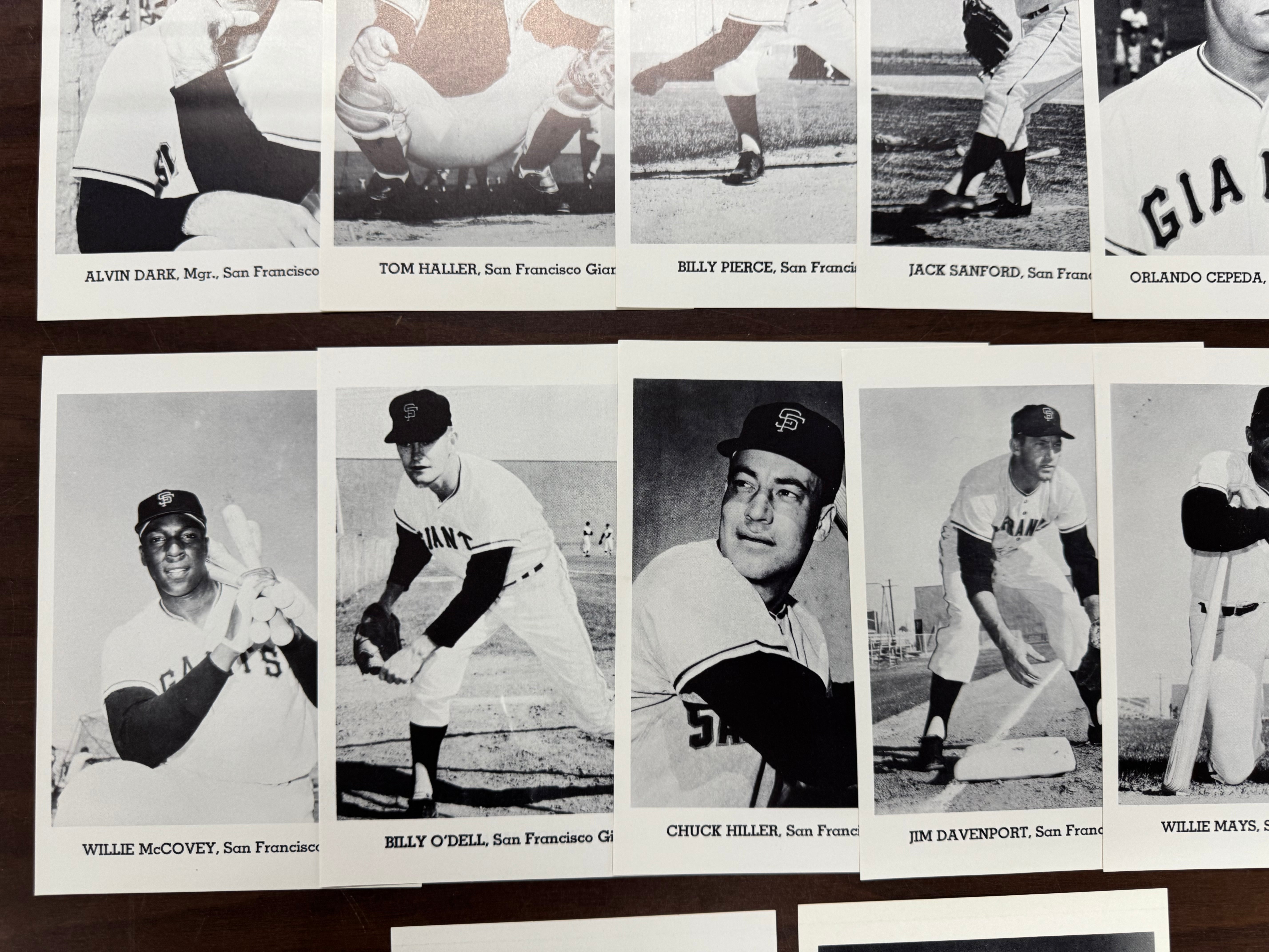 1963 Jay Publishing San Fransisco Giants Photo Pack Set W/ Envelope