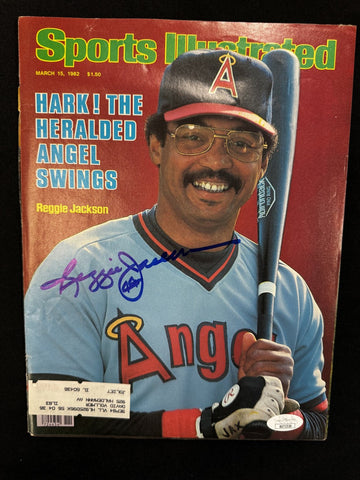 Reggie Jackson Signed Autographed 1982 Sports Illustrated Magazine JSA