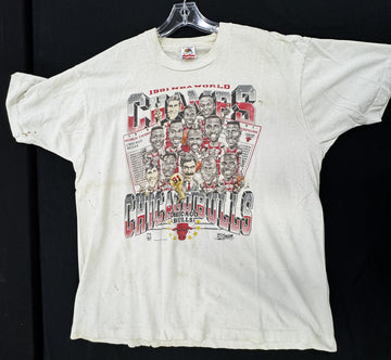 Gildan 1997 Chicago Bulls Daily Herald 5 Golden Rings Pippen Jordan T-Shirt XL