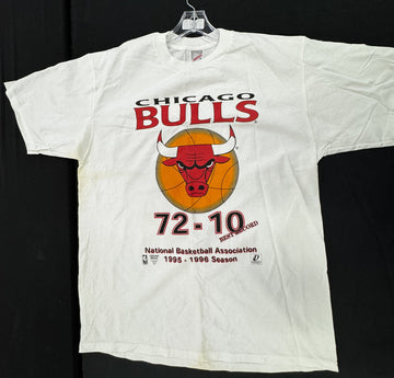 Jerzees 1995-96 Chicago Bulls 72-10 T-Shirt XL