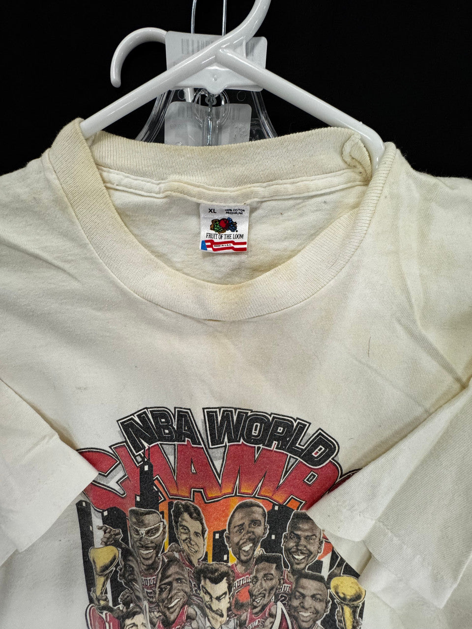 Fruit of the Loom 91-92 Chicago Bulls Back to Back World Champs T-Shirt XL