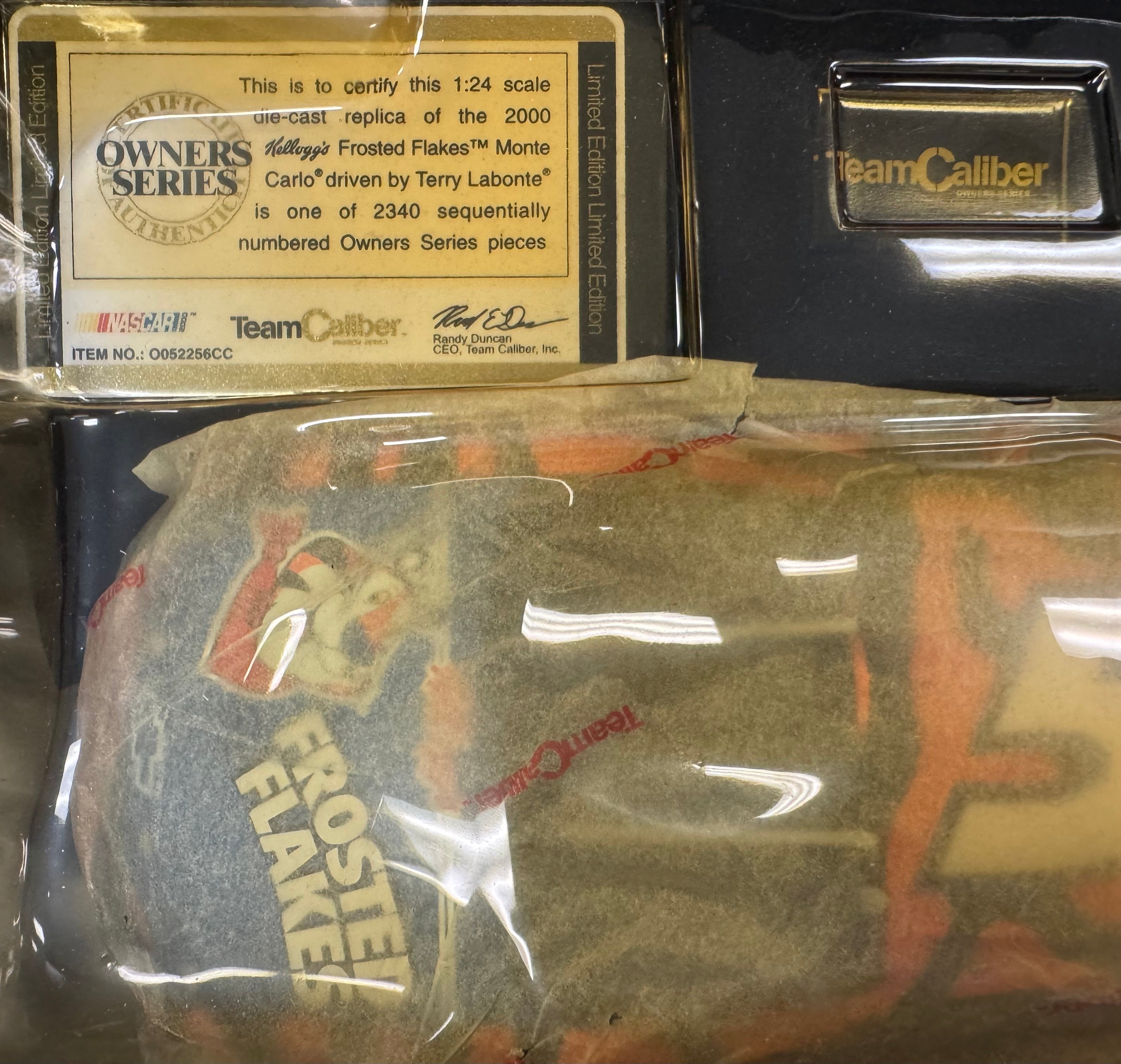 Terry Labonte #5 Frosted Flakes 2000 Team Caliber 1:24 Diecast Car /2340