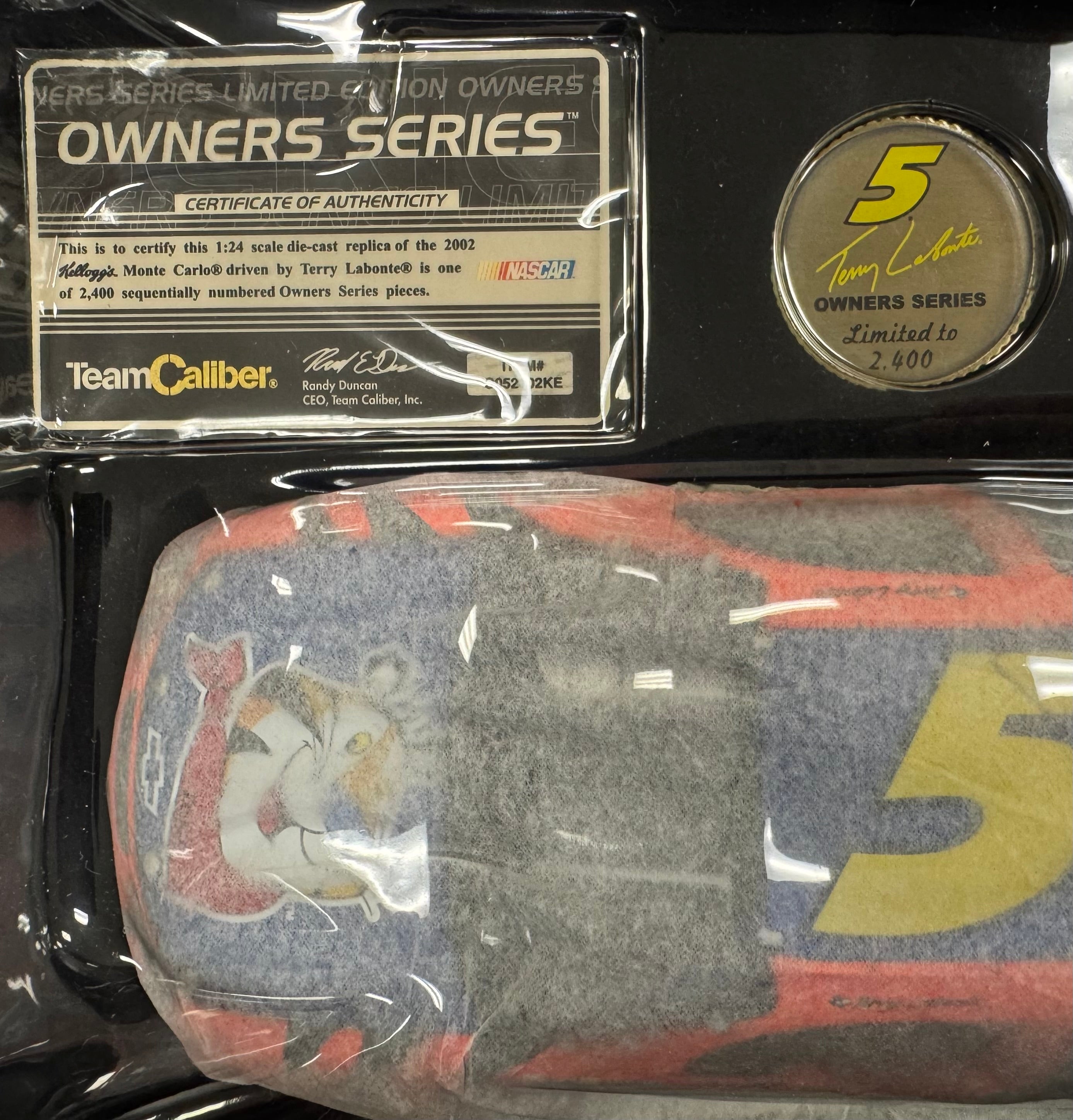 Terry Labonte #5 Kellogg's Tony Tiger 2002 Team Caliber 1:24 Diecast Car /2400