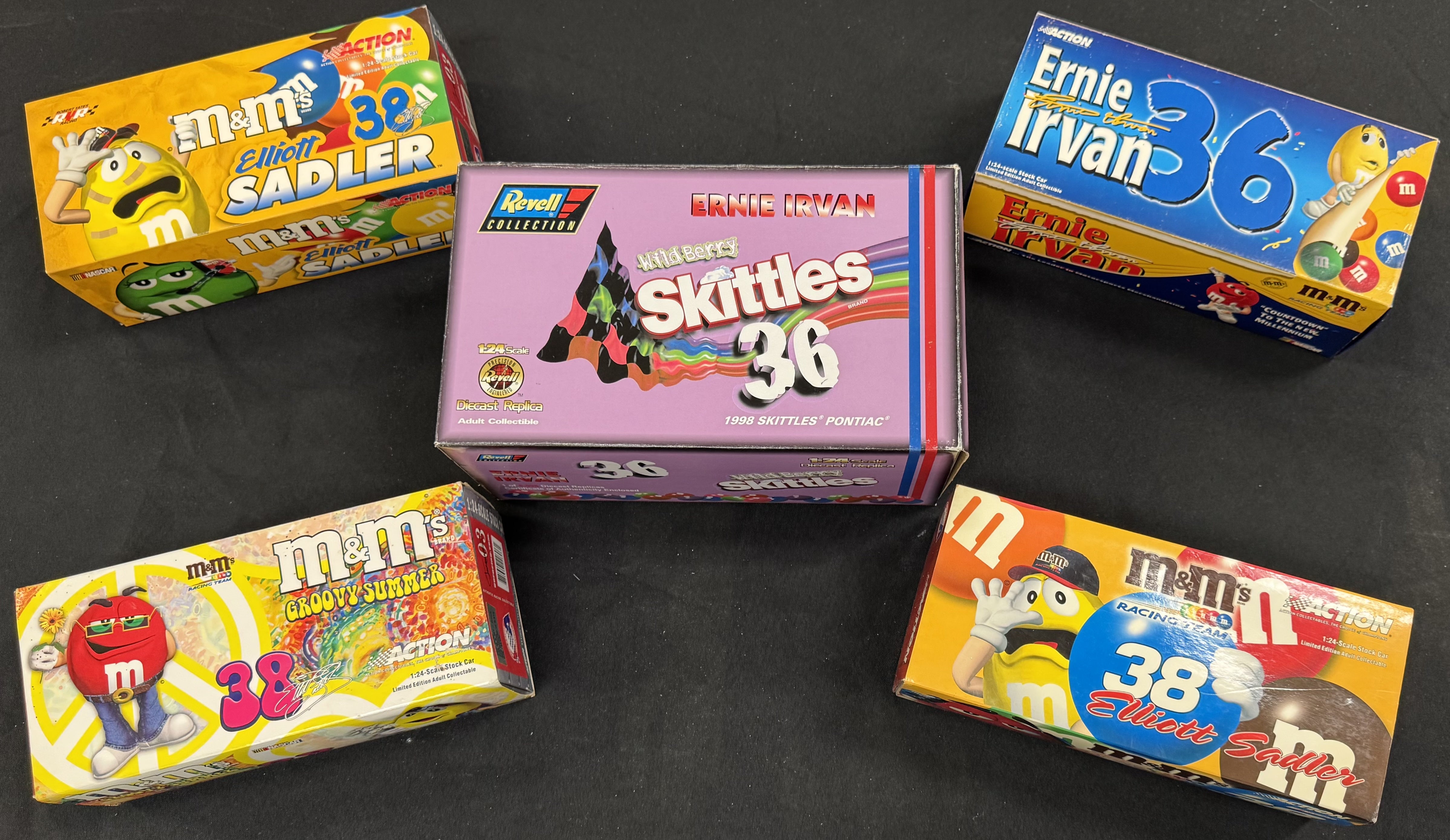 Elliott Sadler and Ernie Irvan M&M's Action Racing 1:24 Diecast Car Lot