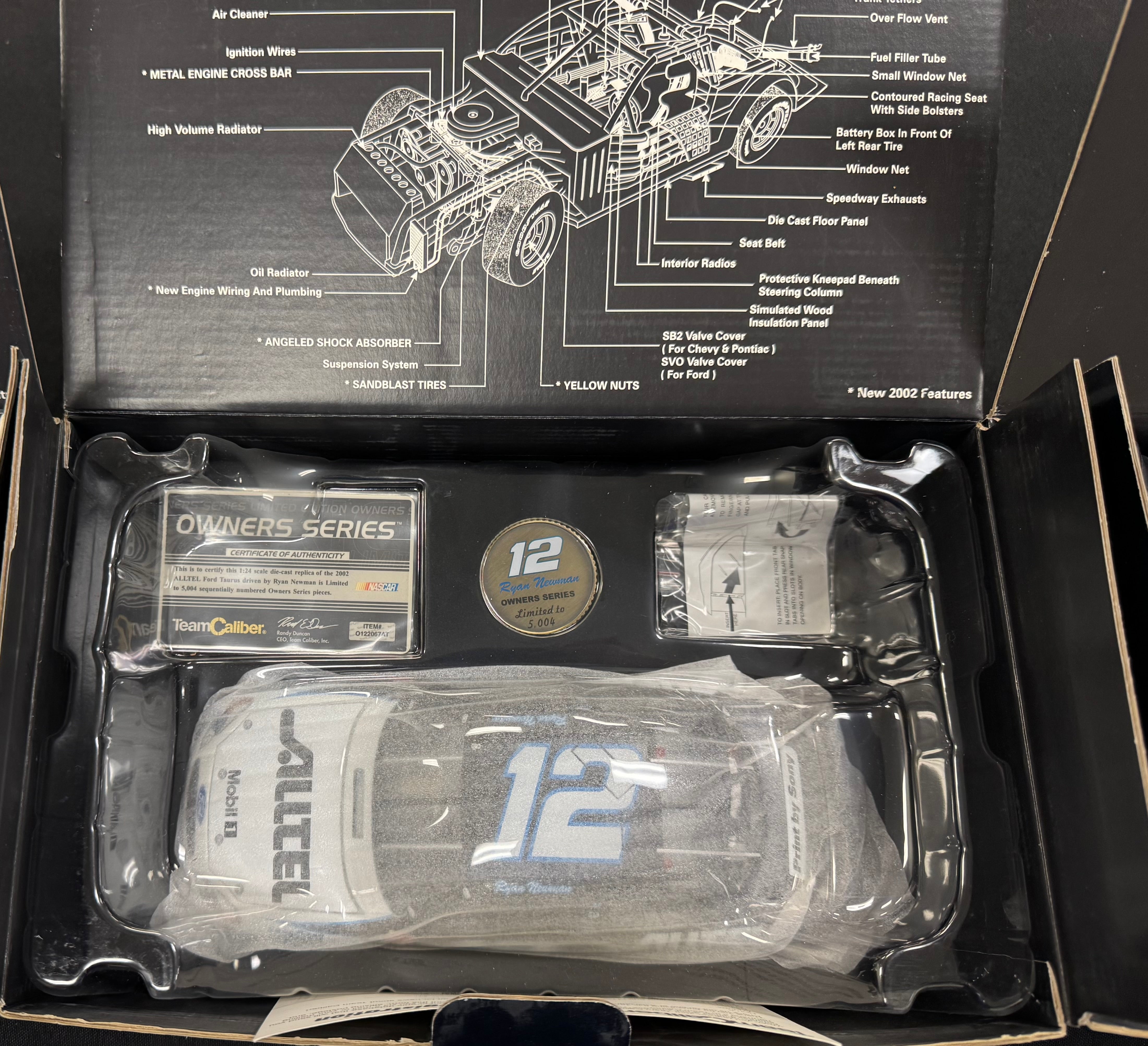 Ryan Newman Alltel Racing Team Caliber 1:24 Diecast Car Lot