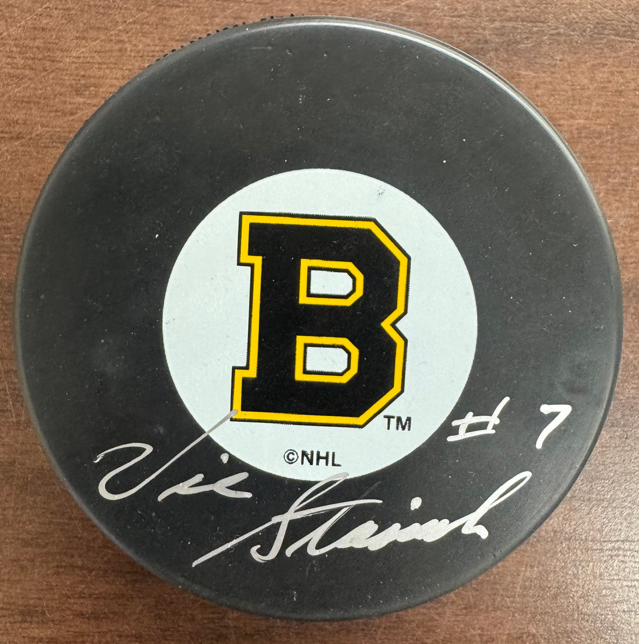 Vic Staciak Signed Autographed Puck JSA Cert