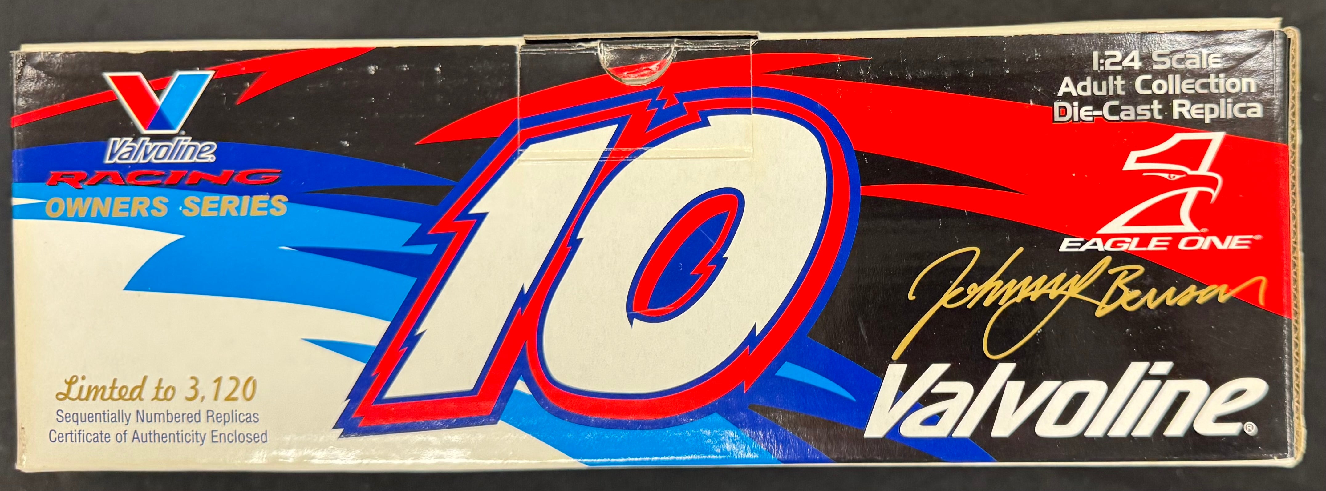Johnny Benson #10 Valvoline Eagle One 2002 Team Caliber 1:24 Diecast Car /3120