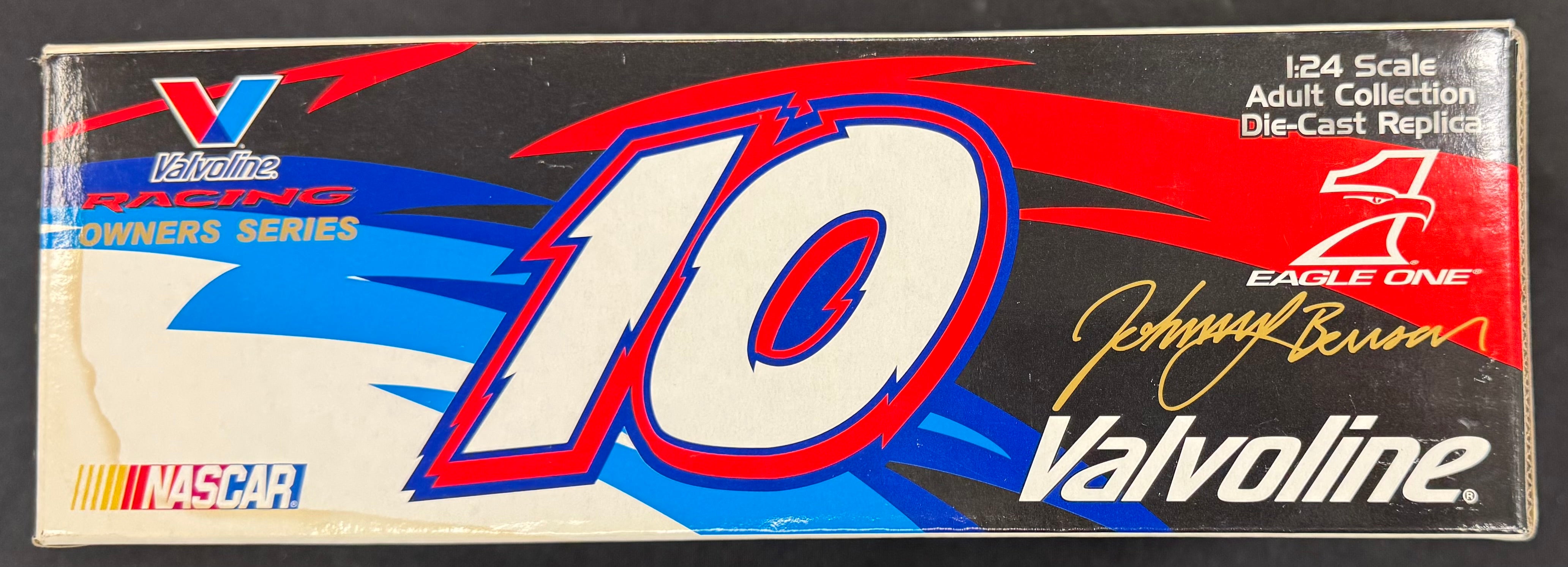Johnny Benson #10 Valvoline Eagle One 2002 Team Caliber 1:24 Diecast Car /3120