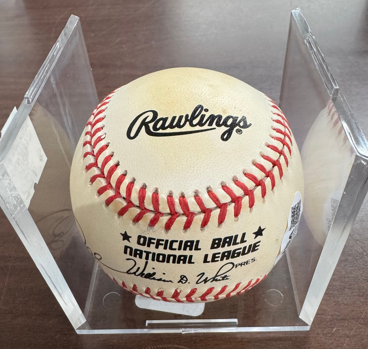 Pete Rose Signed Autographed Rawlings ONL Baseball (Side Panel) JSA Cert