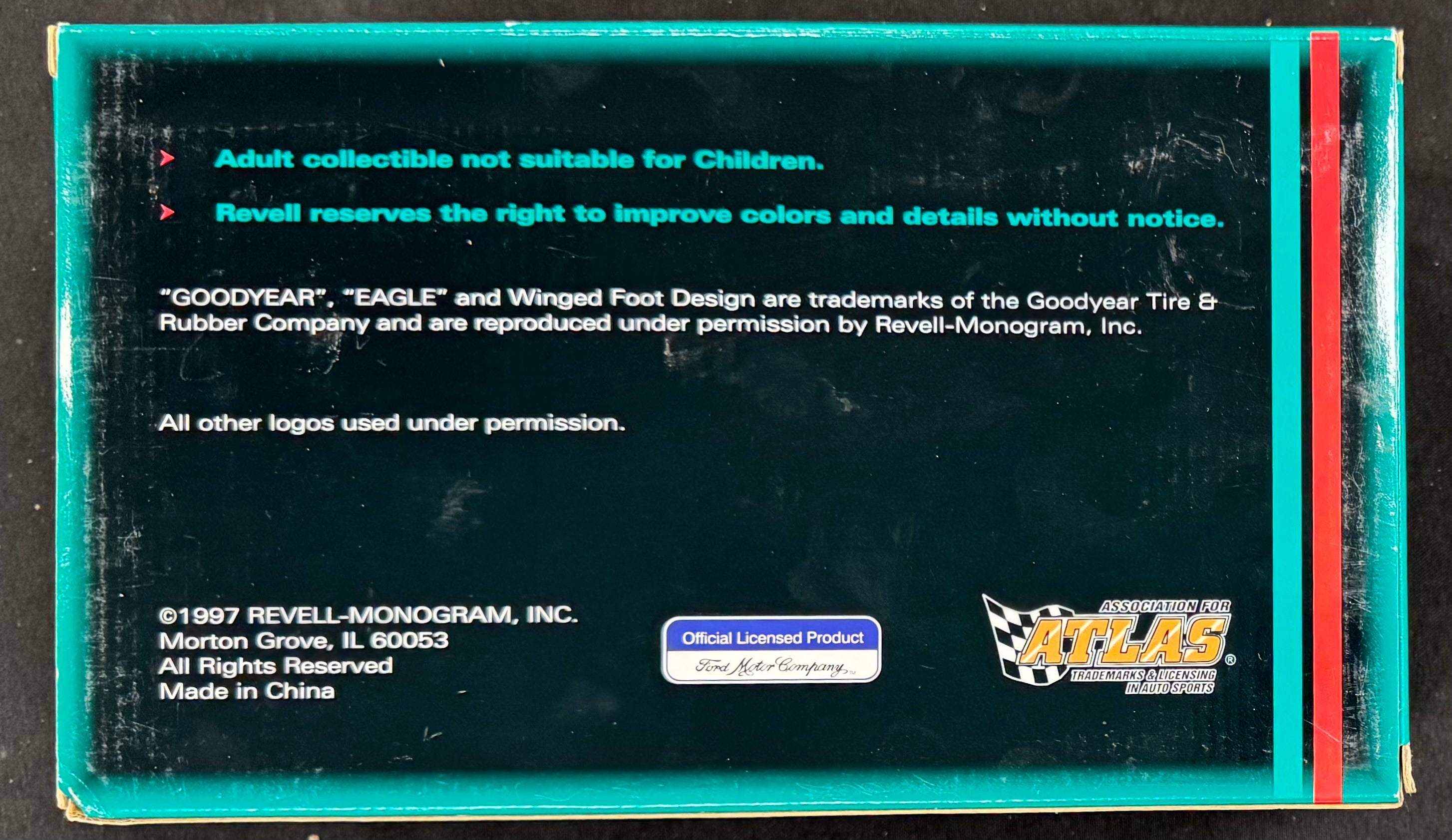 Dick Trickle #90 Heilig-Meyers 1997 Thunderbird Revell 1:24 Diecast Car /3120