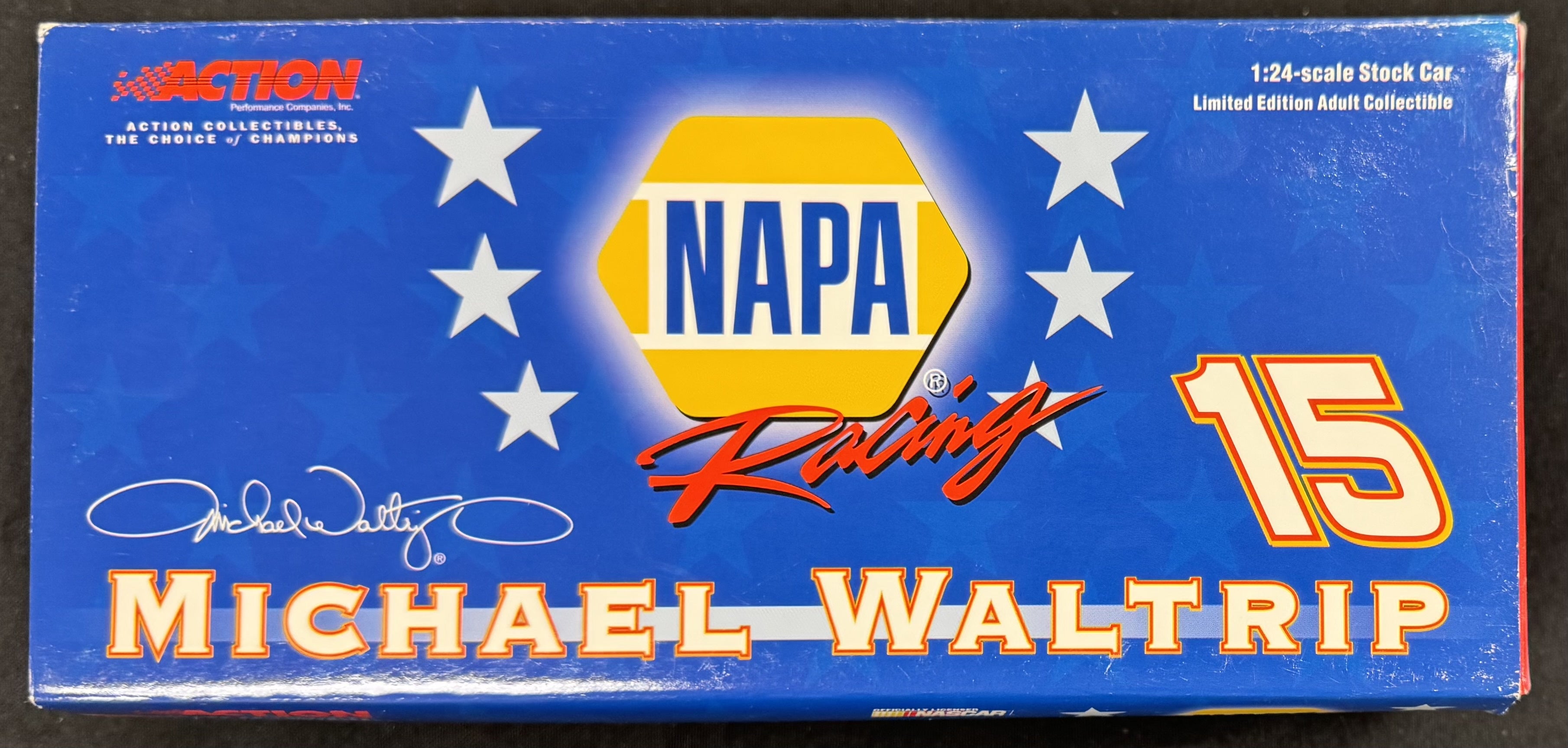 Michael Waltrip #15 NAPA Stars and Stripes 2001 Action Racing 1:24 Diecast Car