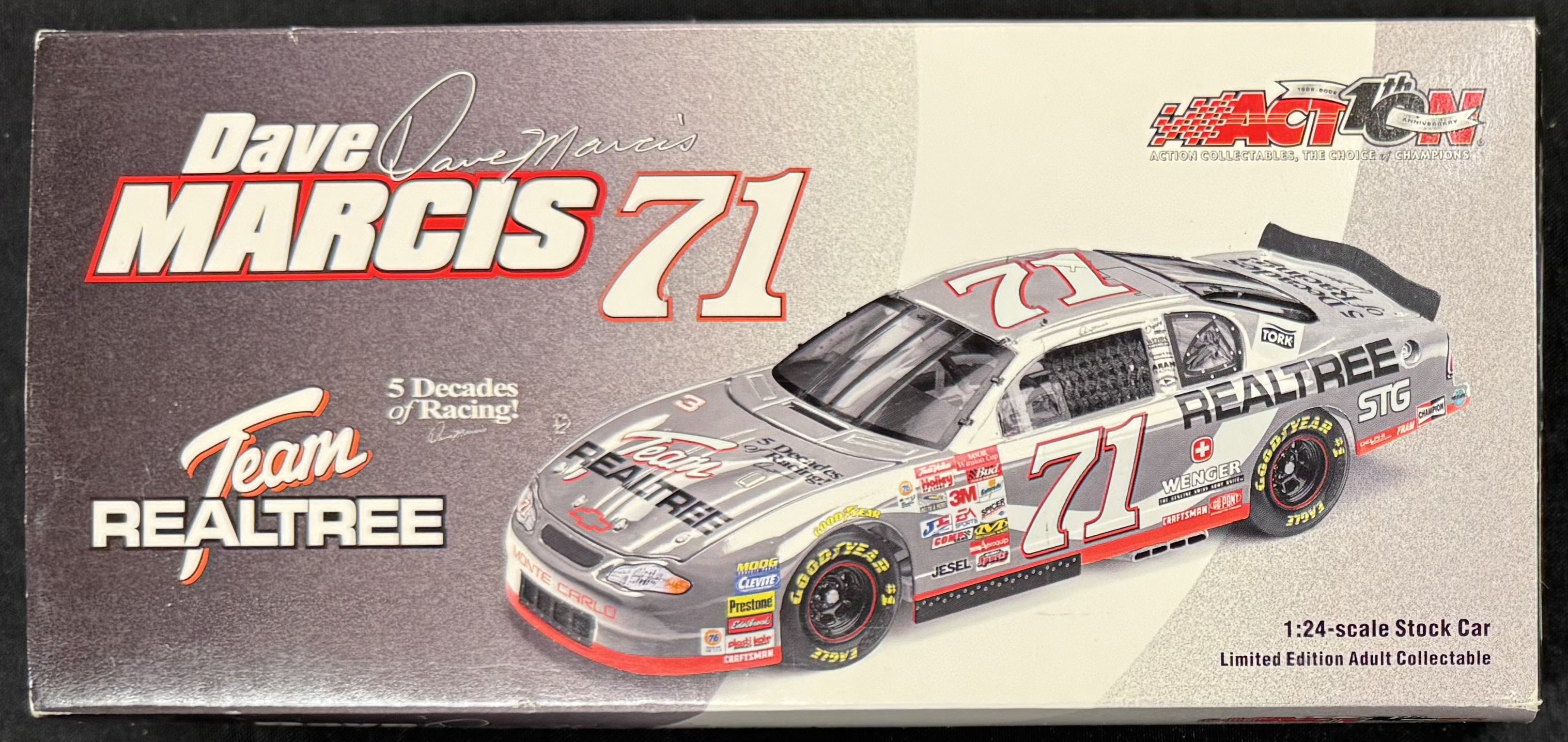 Dave Marcis #71 Team Realtree 2002 Monte Carlo Action Racing 1:24 Diecast Car