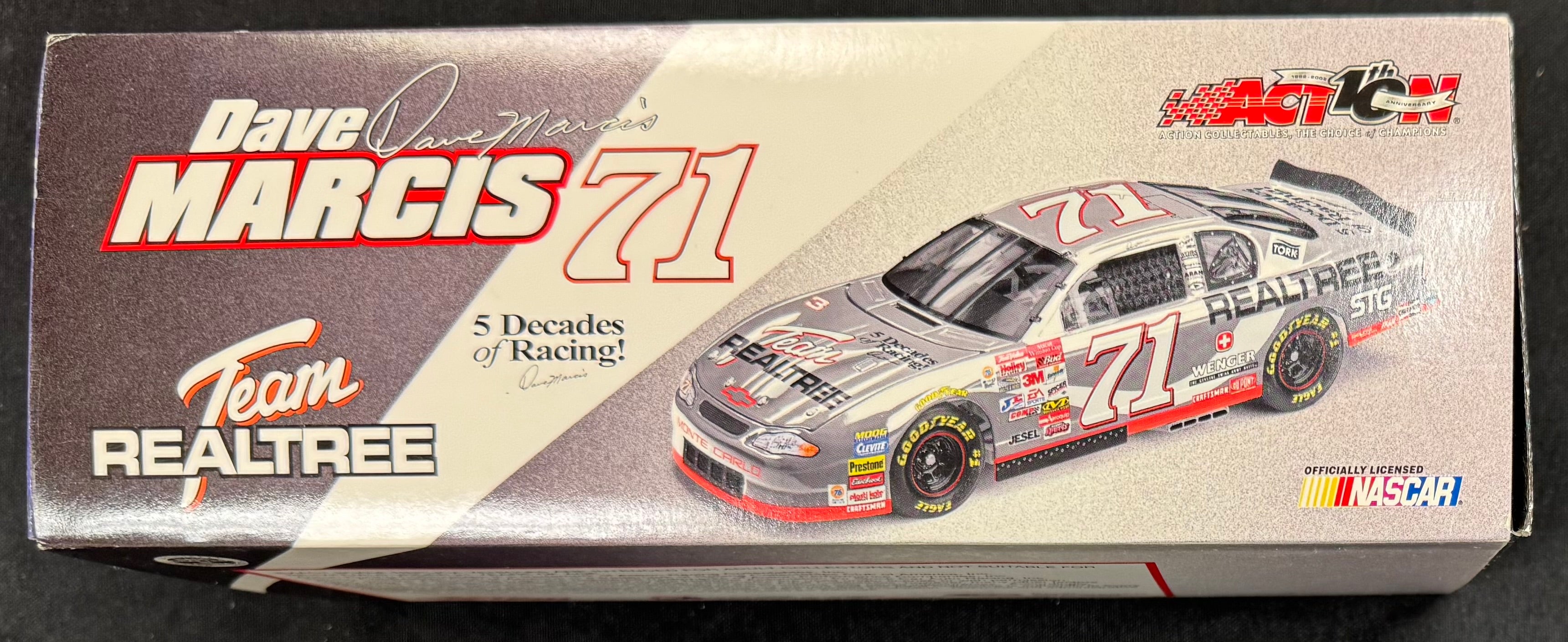 Dave Marcis #71 Team Realtree 2002 Monte Carlo Action Racing 1:24 Diecast Car