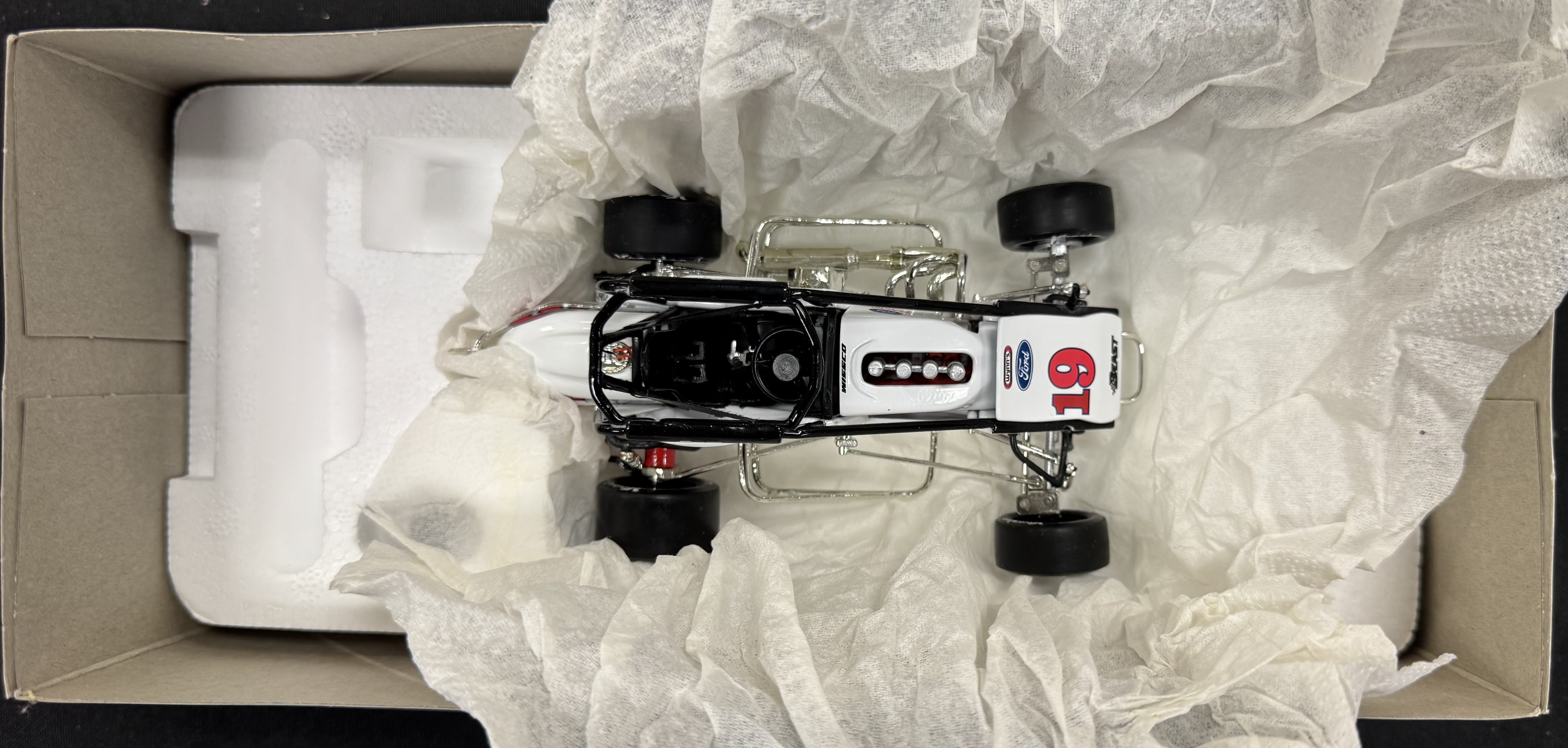 Tony Stewart #19 2000 Midget Action Racing Xtreme 1:24 Diecast Car /8004