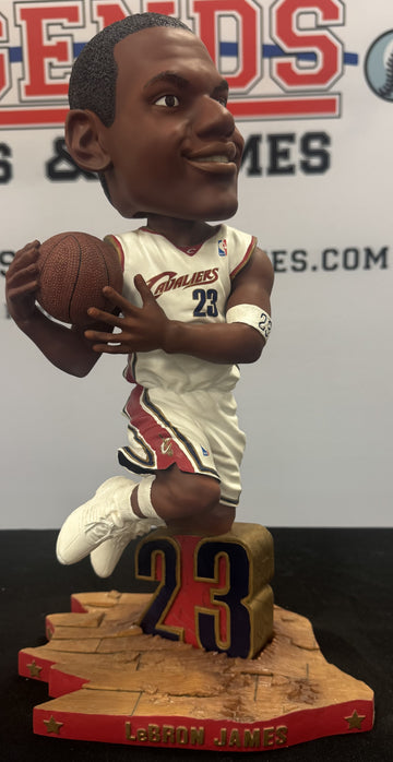 LeBron James #23 NBA Legends of "The Court" 18in Rare Bobblehead /100