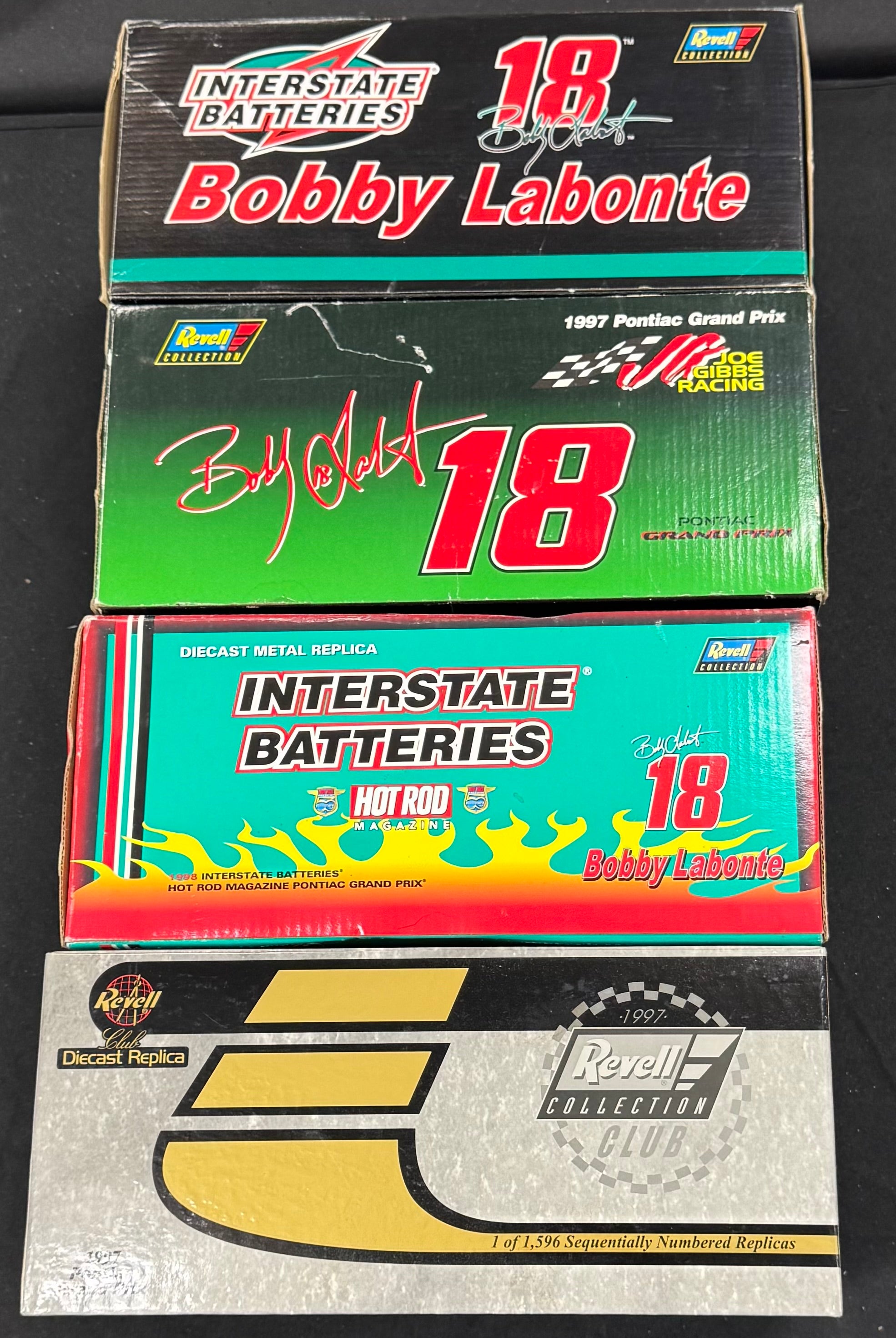 Bobby Labonte #18 Interstate Batteries Revell Collection 1:24 Diecast Car Lot
