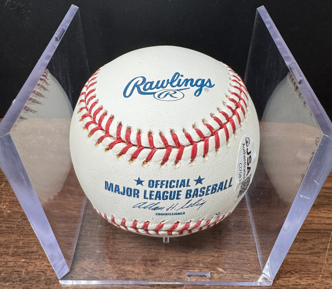Ivan Rodriguez Signed Autographed Rawlings OML Baseball JSA *833