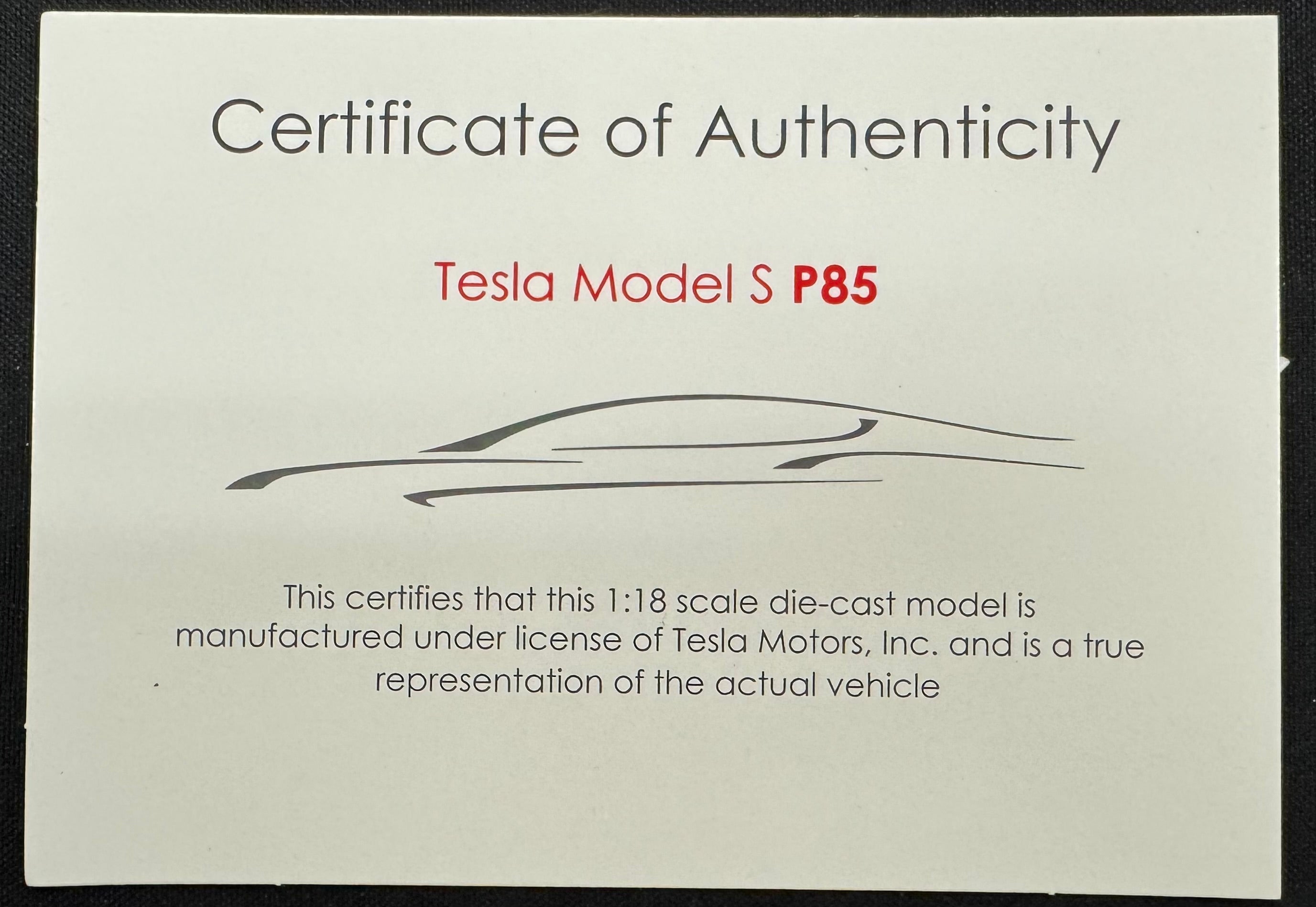 Tesla Model S P85 Red 1:18 Diecast Car in Box