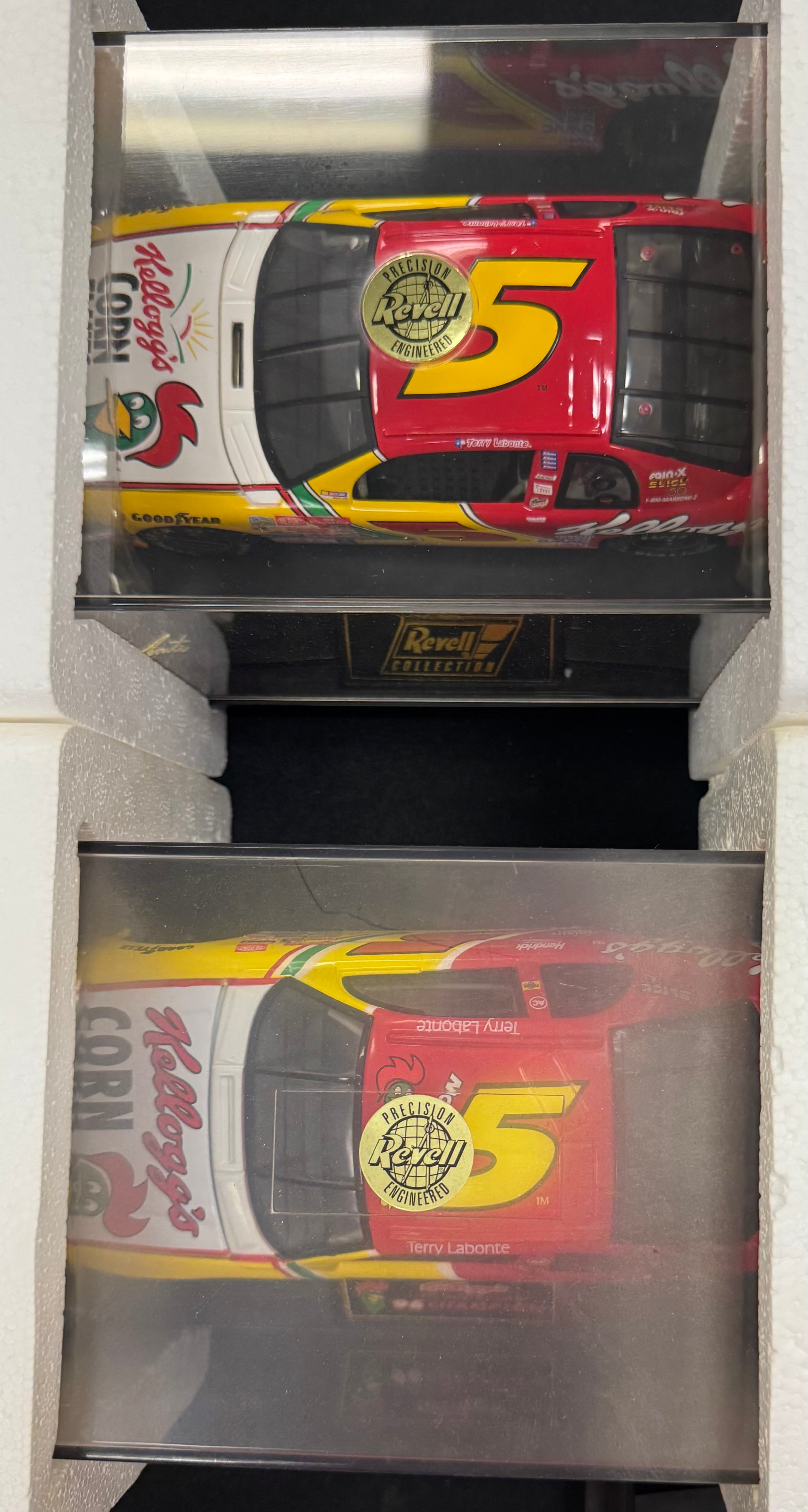 Terry Labonte #5 Kellogg's Corn Flakes Corny Racing Revell 1:24 Diecast Car Lot