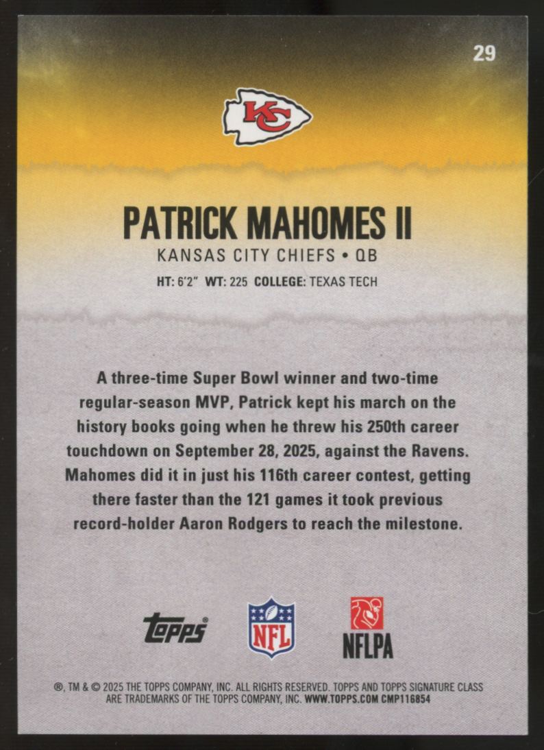 2025 Topps Signature Class Patrick Mahomes II Orange /50 #29