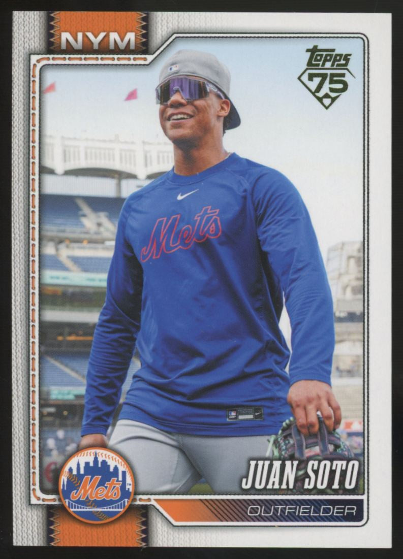 2026 Topps Series Two Juan Soto Golden Mirror SSP #600
