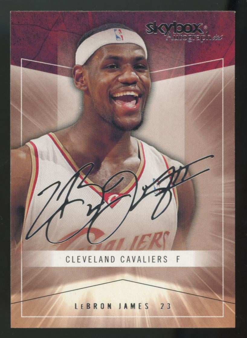 2004-05 Fleer Autographics LeBron James #5