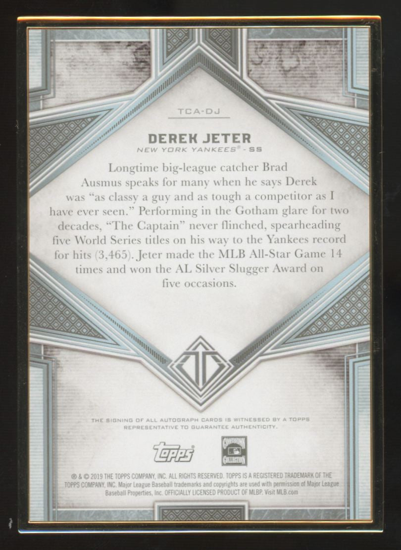 2019 Topps Transcendent Derek Jeter Purple Auto /10 #TCA-DJ