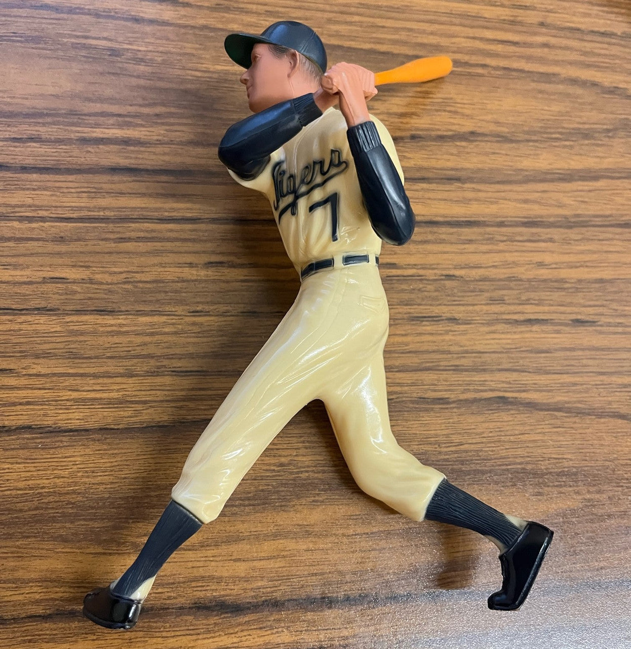 Rocky Colavito 1958-1962 Original Hartland Statue (Missing Stand)