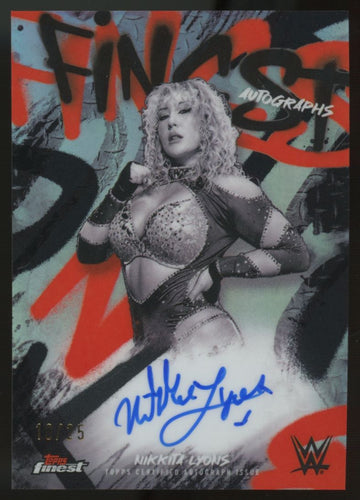 2025 Topps Finest WWE Nikkita Lyons Finest Autograph Orange Refractor /25 FA-NKT