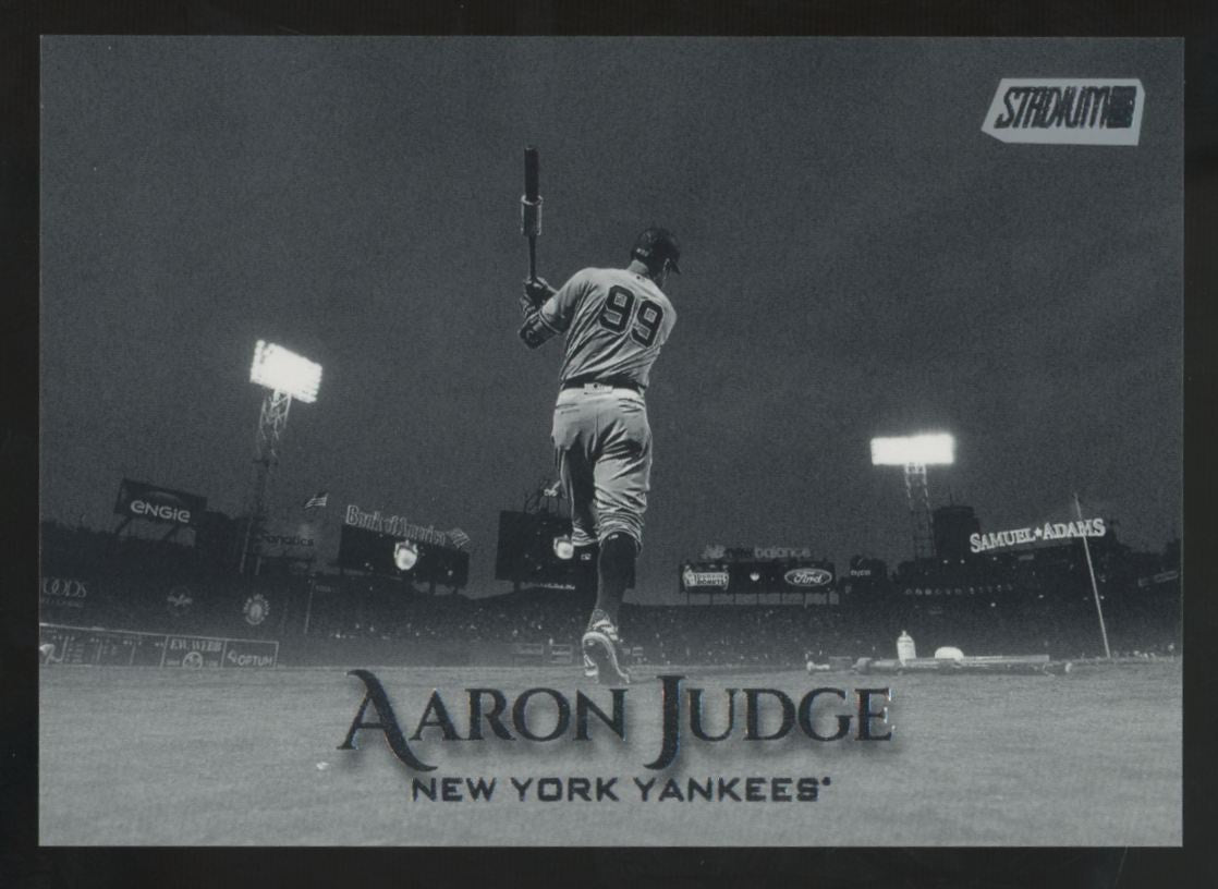 2019 Topps Stadium Club Aaron Judge Black And White #194